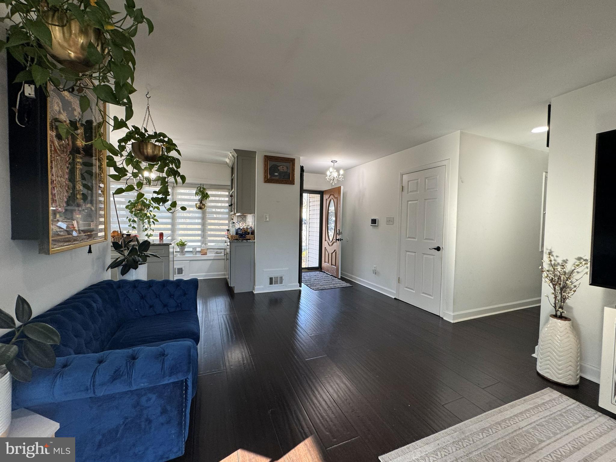 VIENNA WOODS - Residential