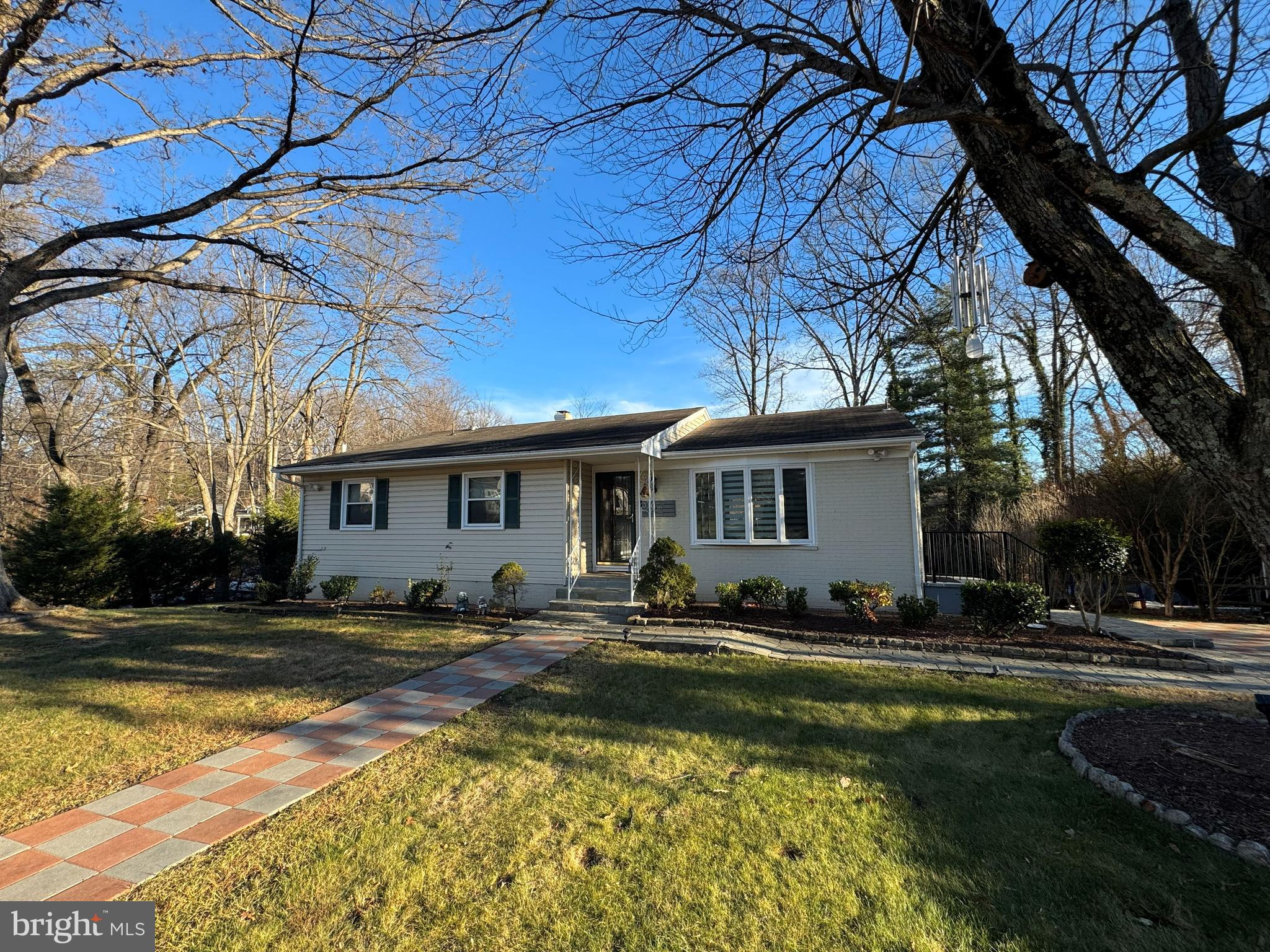 VIENNA WOODS - Residential