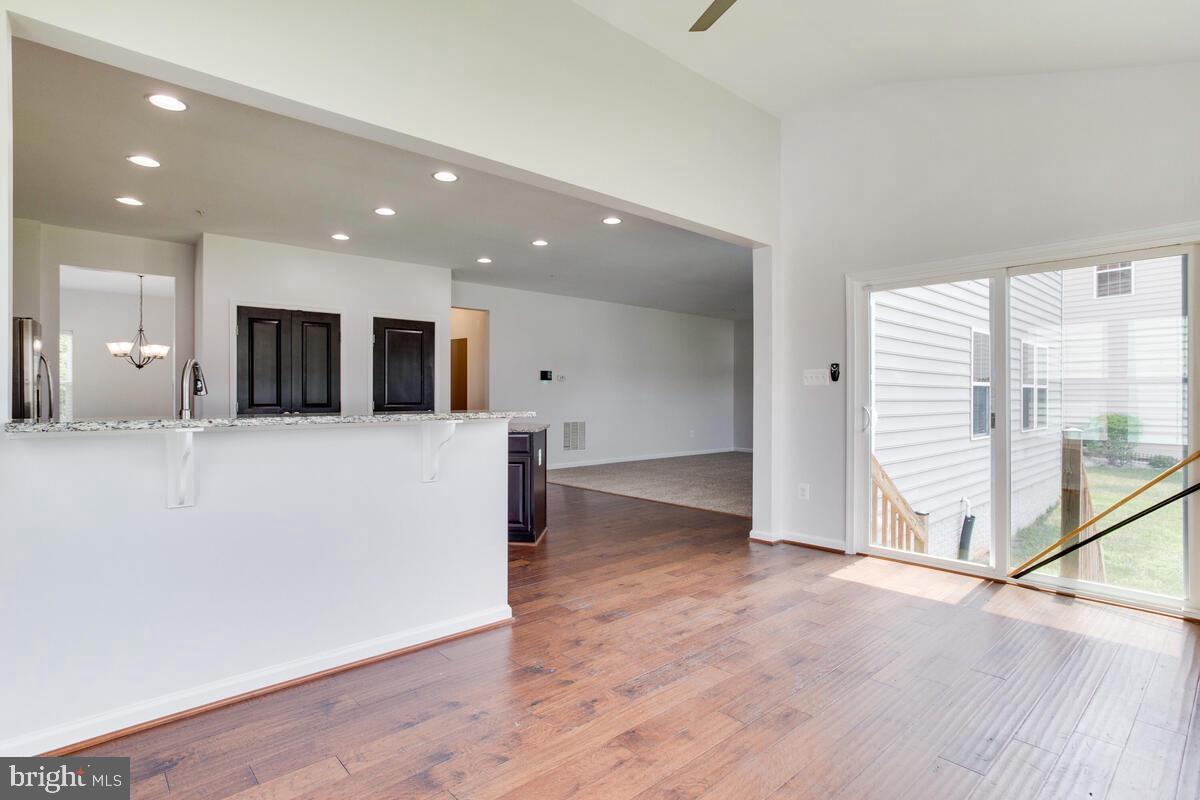 BRENTWOOD - Residential