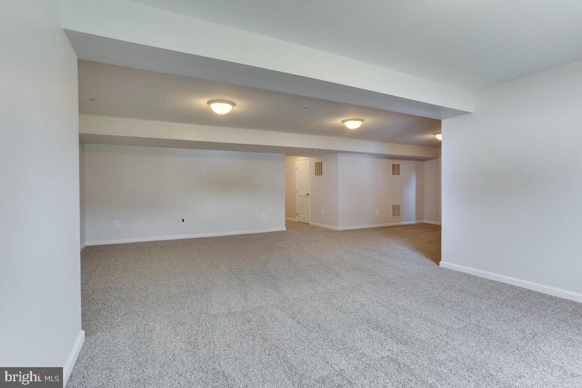 BRENTWOOD - Residential