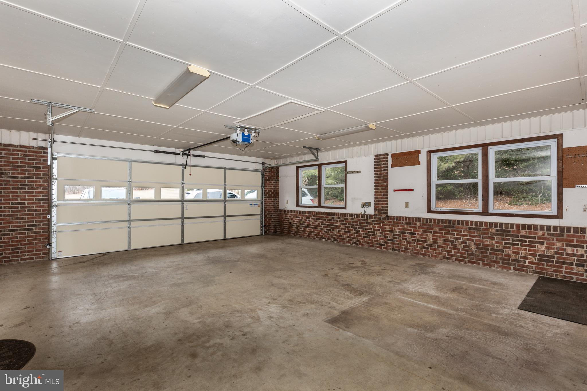 FLEMING WAY ESTATES - Residential