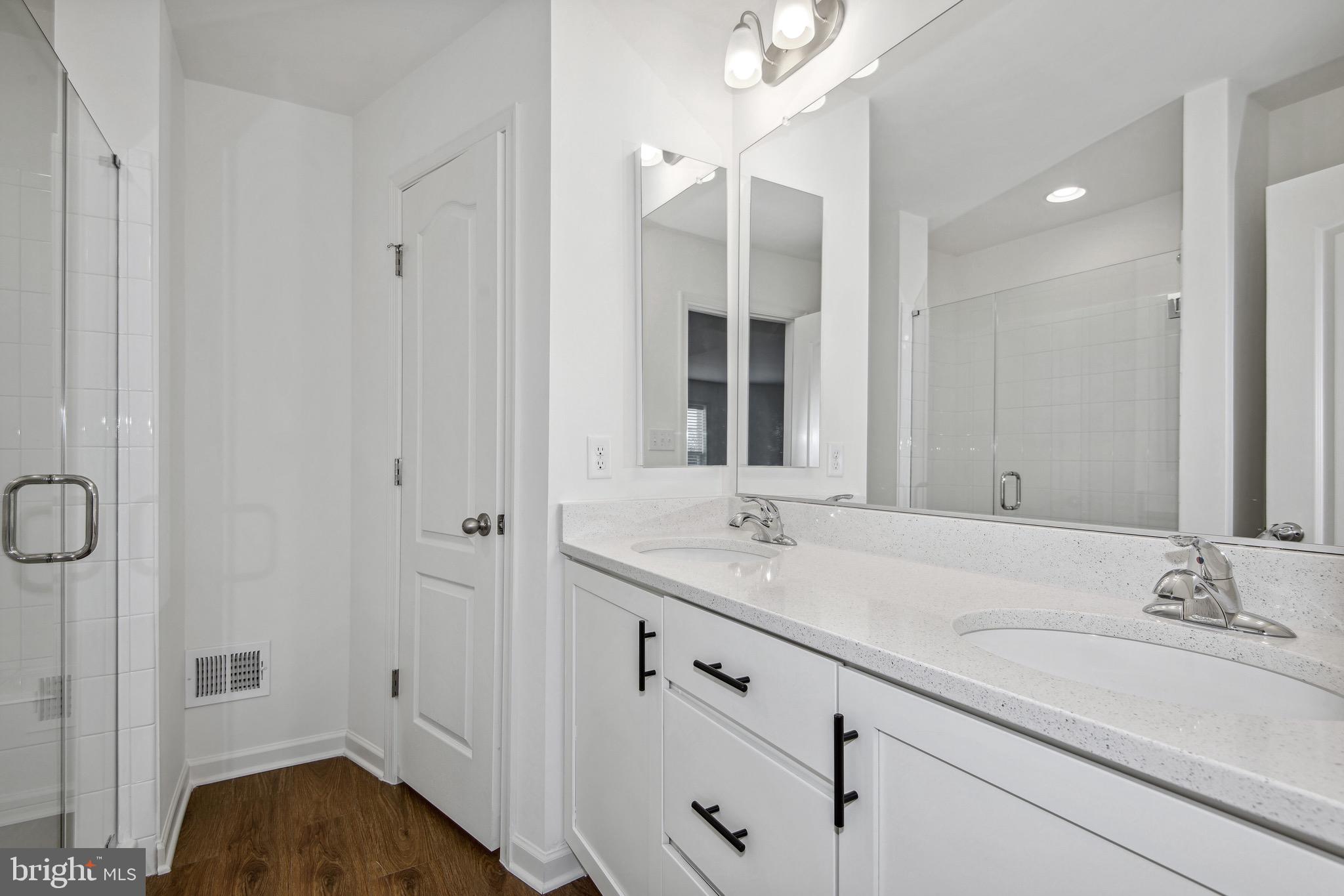 FREEDOM MANOR - Residential