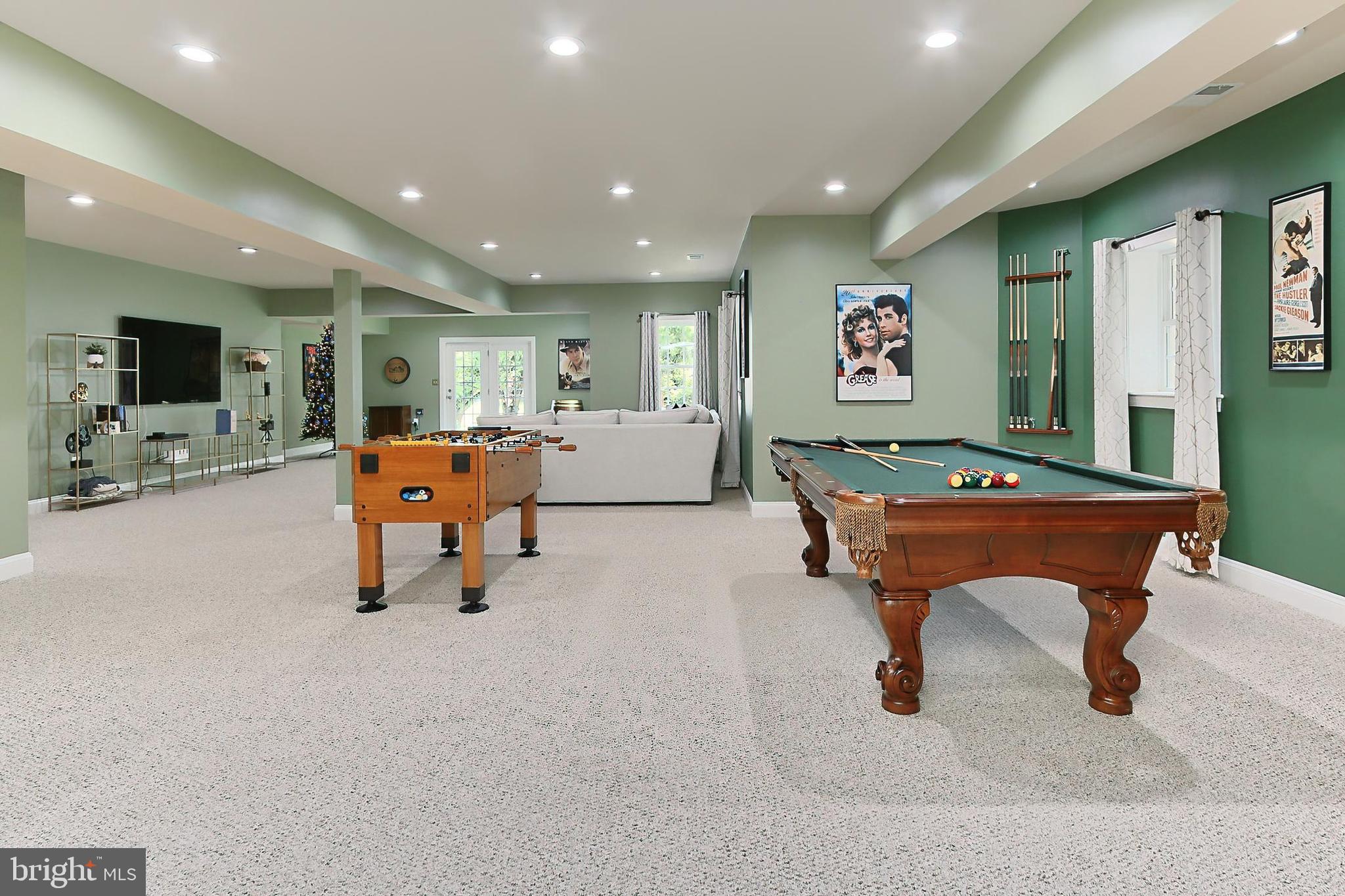 WATERFORD CREEK - Residential