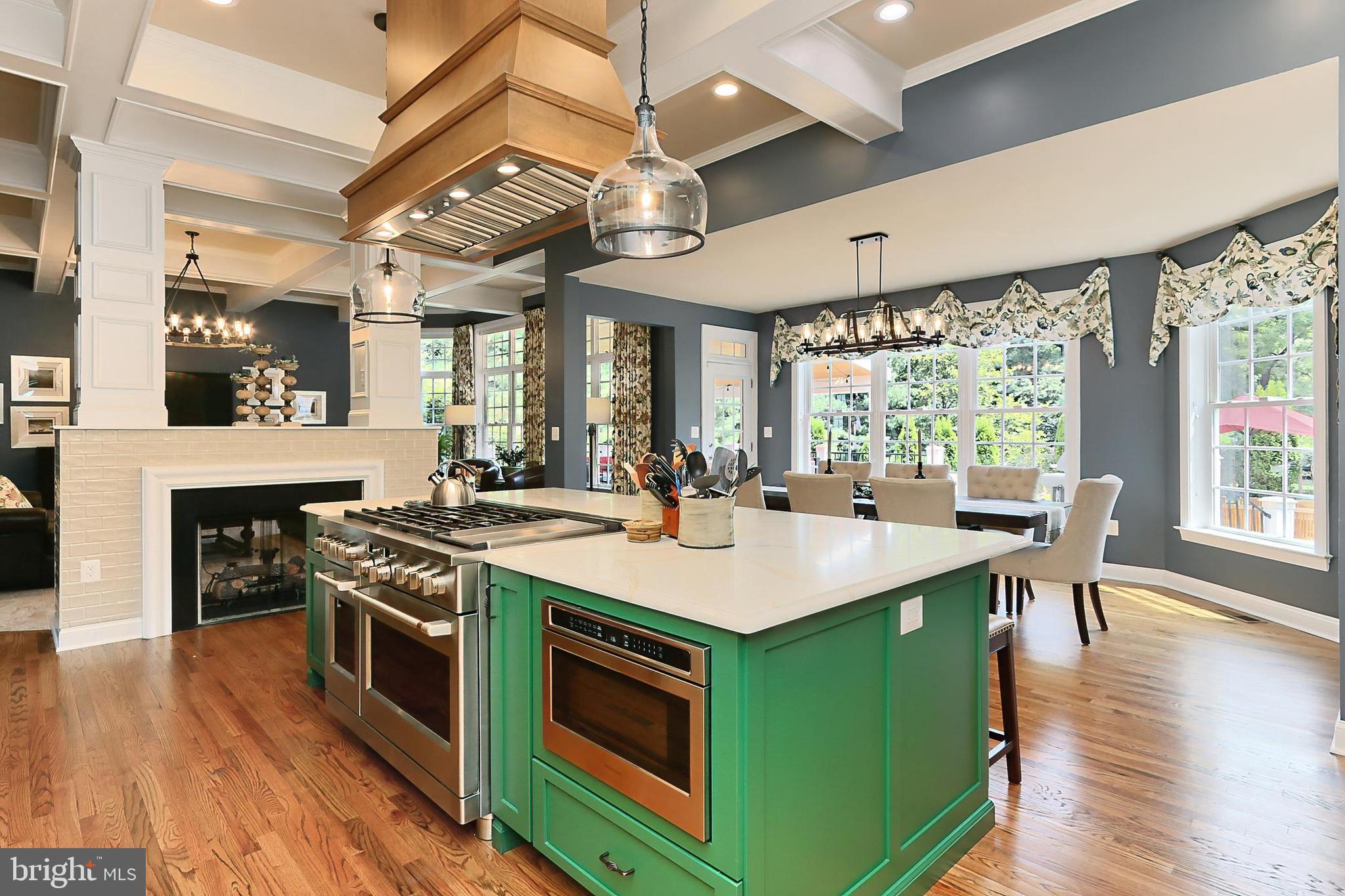 WATERFORD CREEK - Residential