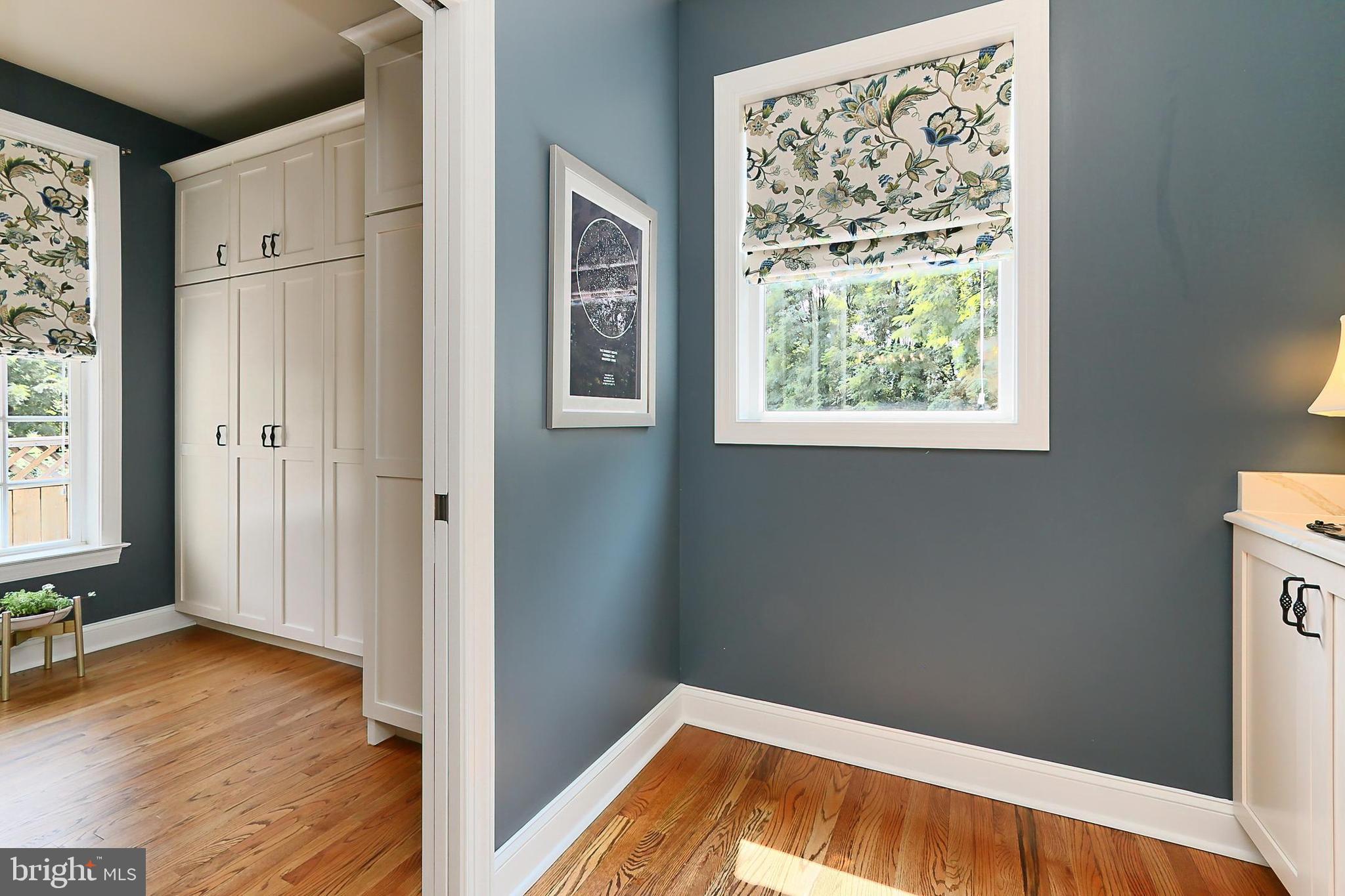 WATERFORD CREEK - Residential