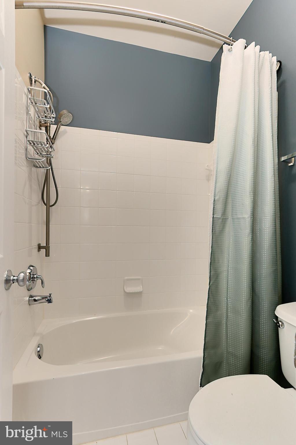 WATERFORD CREEK - Residential