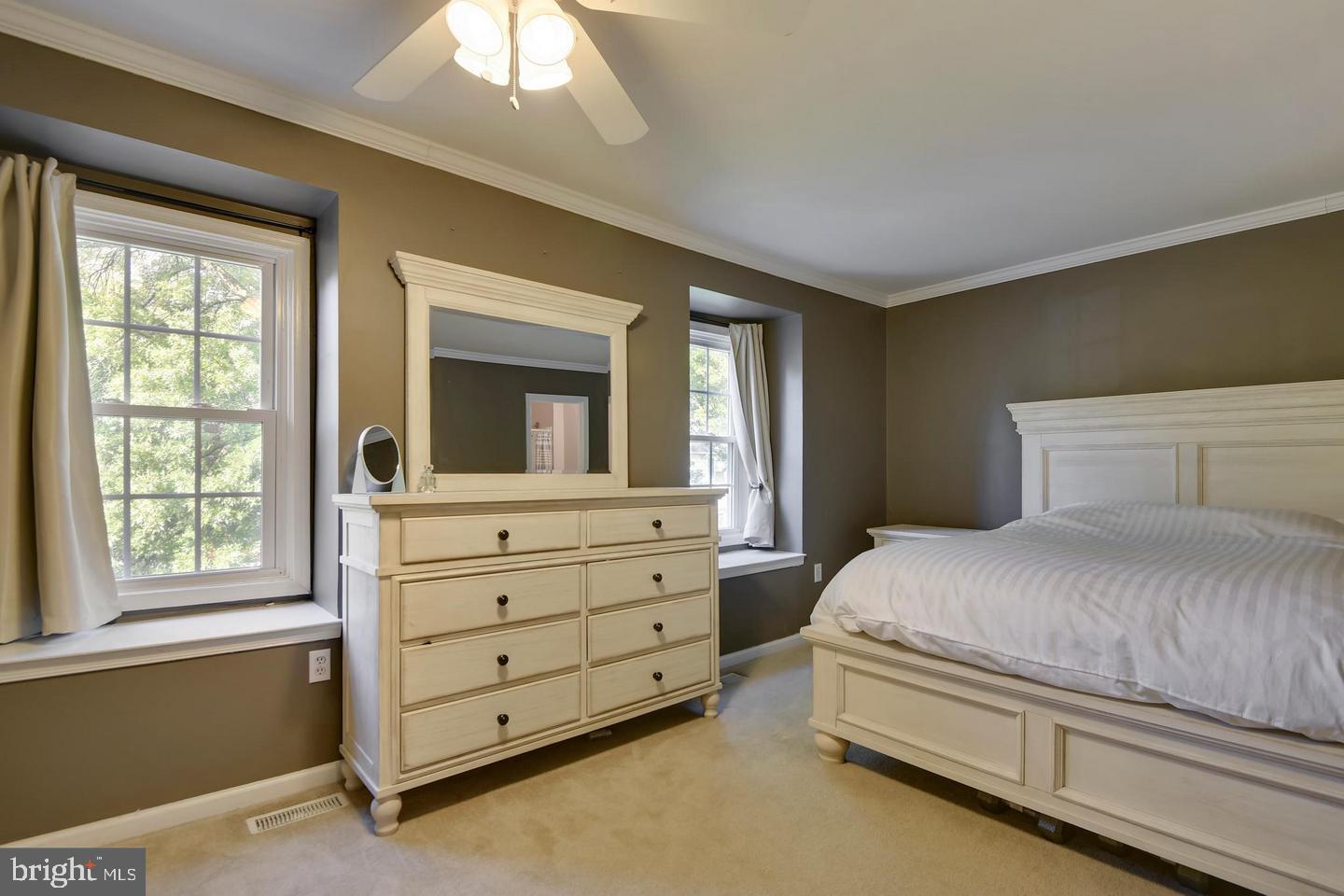 CROFTON MEWS CONDO - Residential