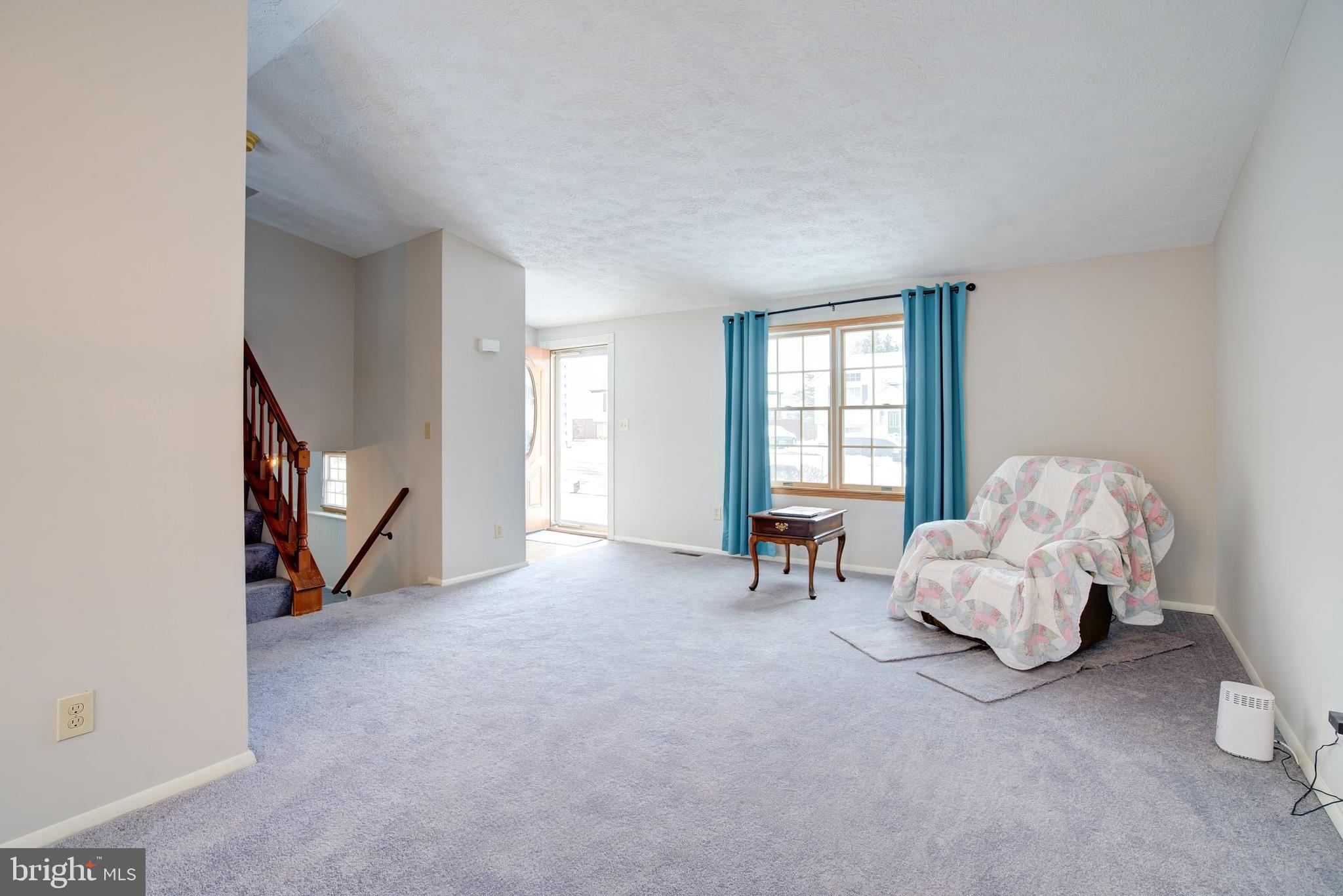 HARMANS WOODS - Residential