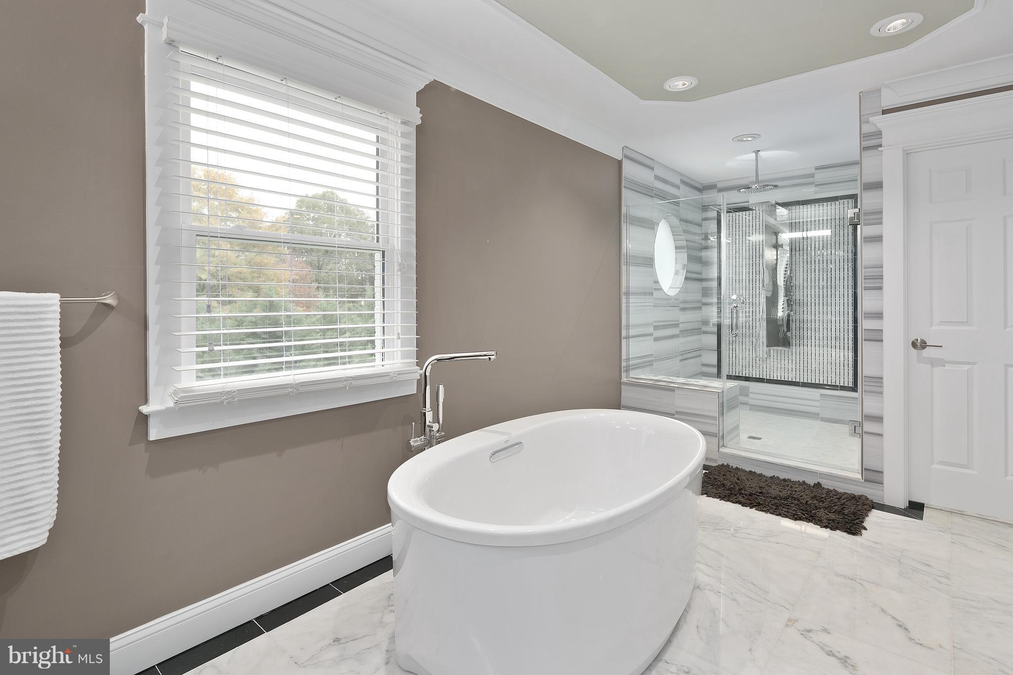 LACEY FOREST - Residential