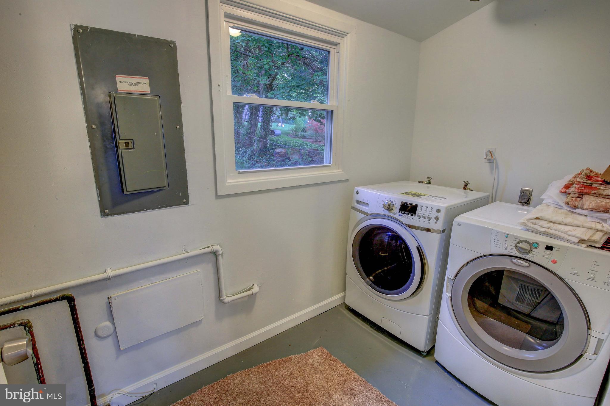 BUCKINGHAM AT BELAIR - Residential