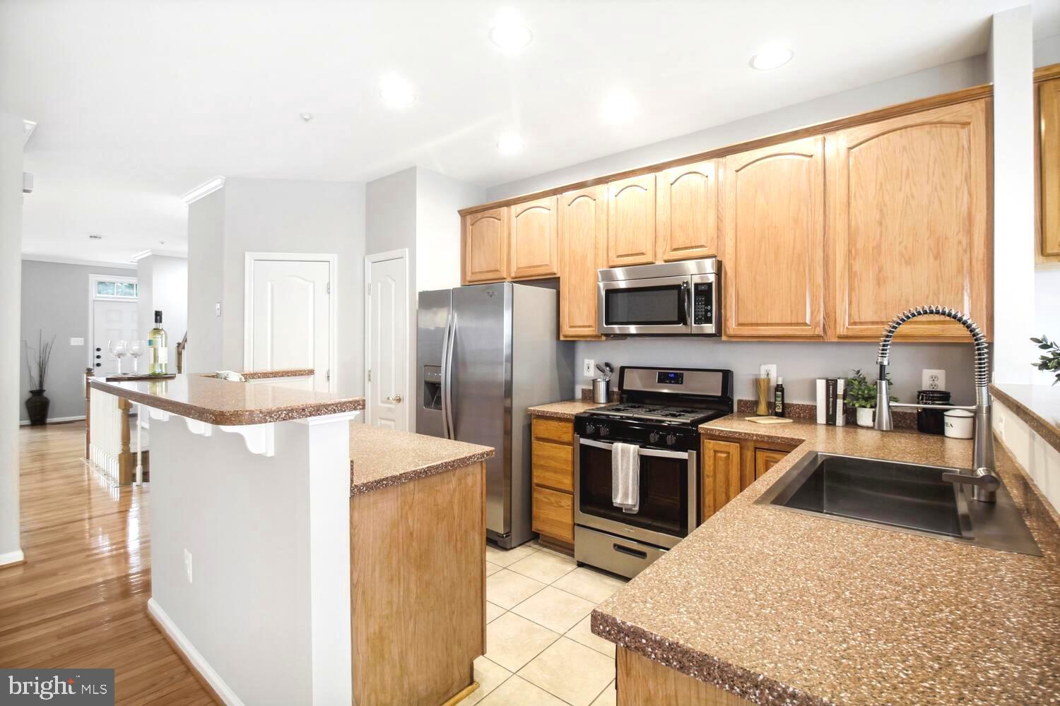 GOVERNORS GRANT - Residential Lease