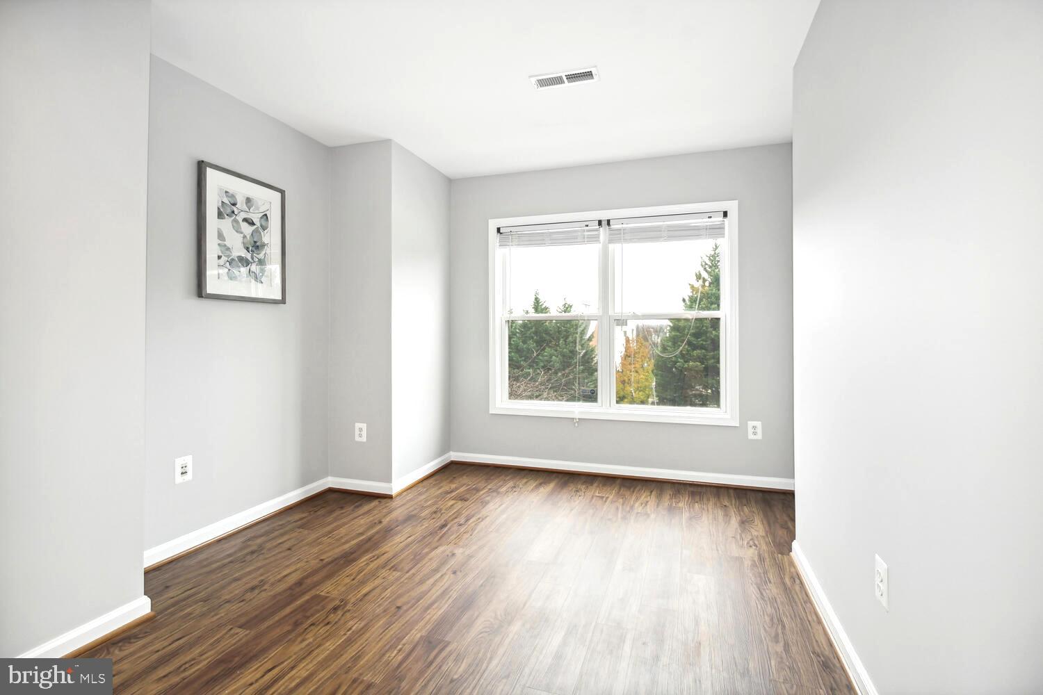 GOVERNORS GRANT - Residential Lease