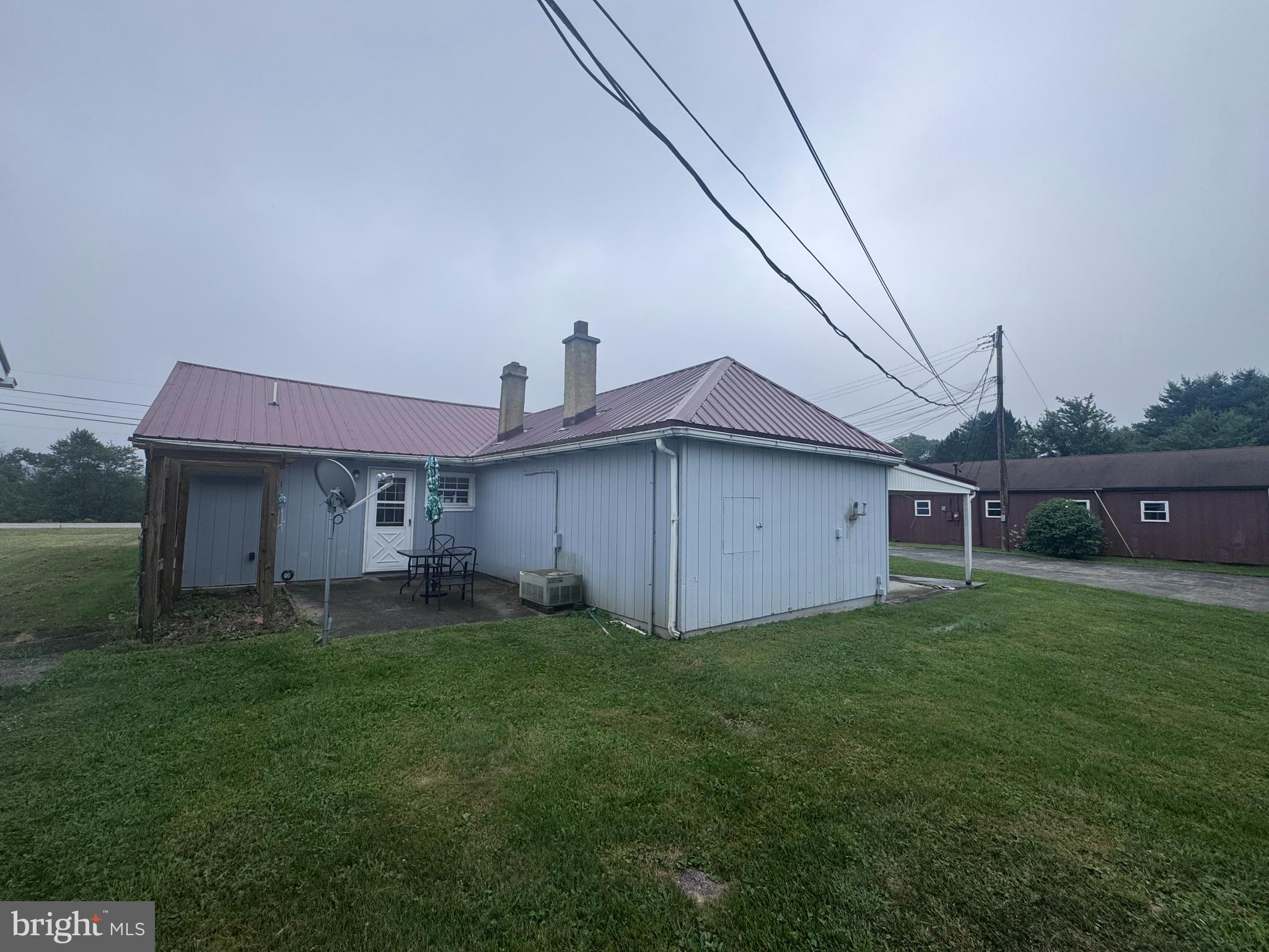 995 TYRONE PIKE