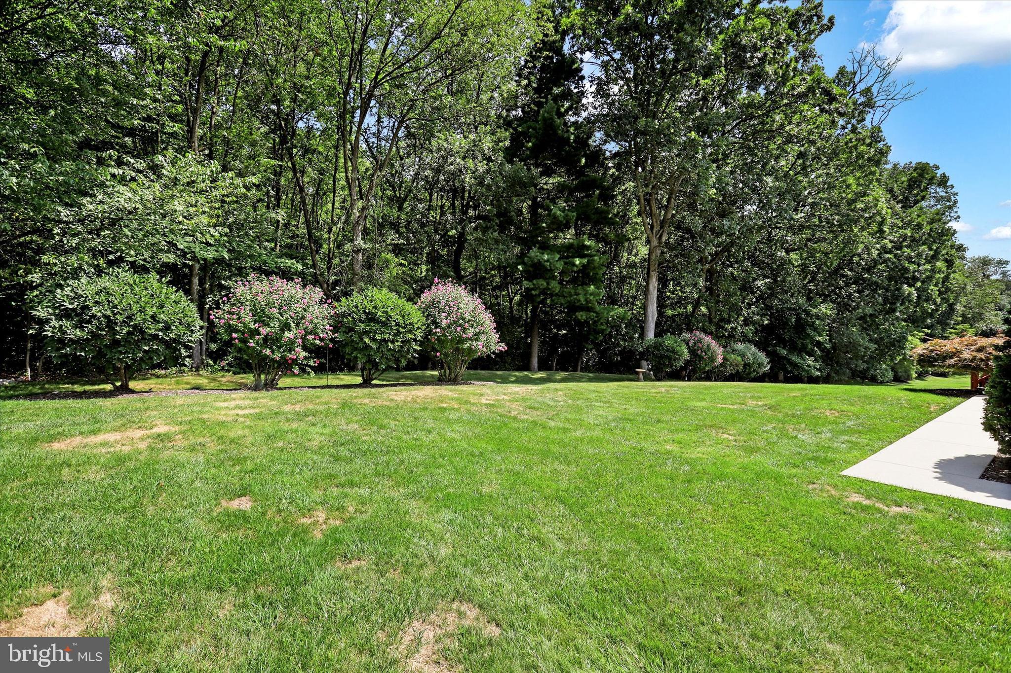 PENN NATIONAL GOLF COURSE COMMUNITY - Residential