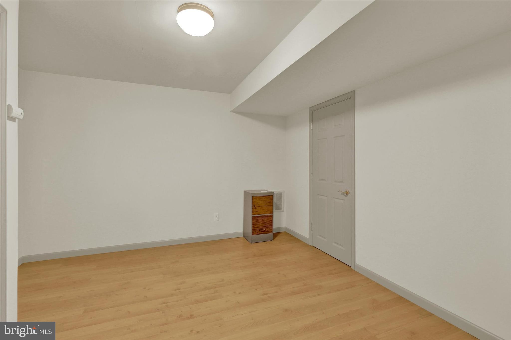 PENN NATIONAL GOLF COURSE COMMUNITY - Residential