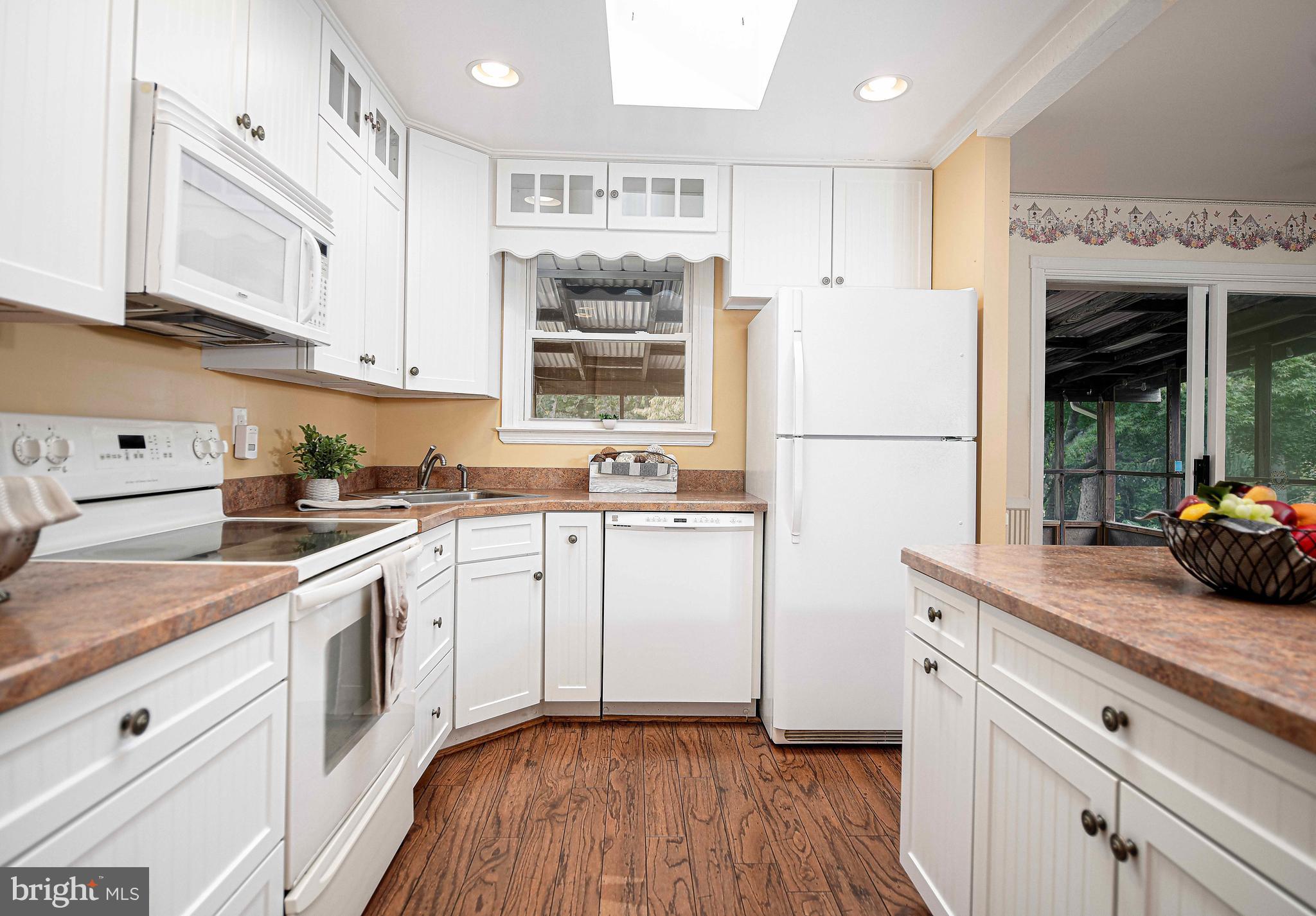 WHITE HOUSE PARK - Residential