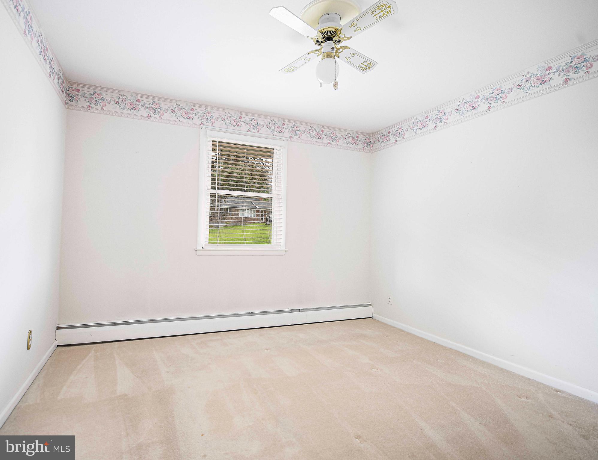 WHITE HOUSE PARK - Residential