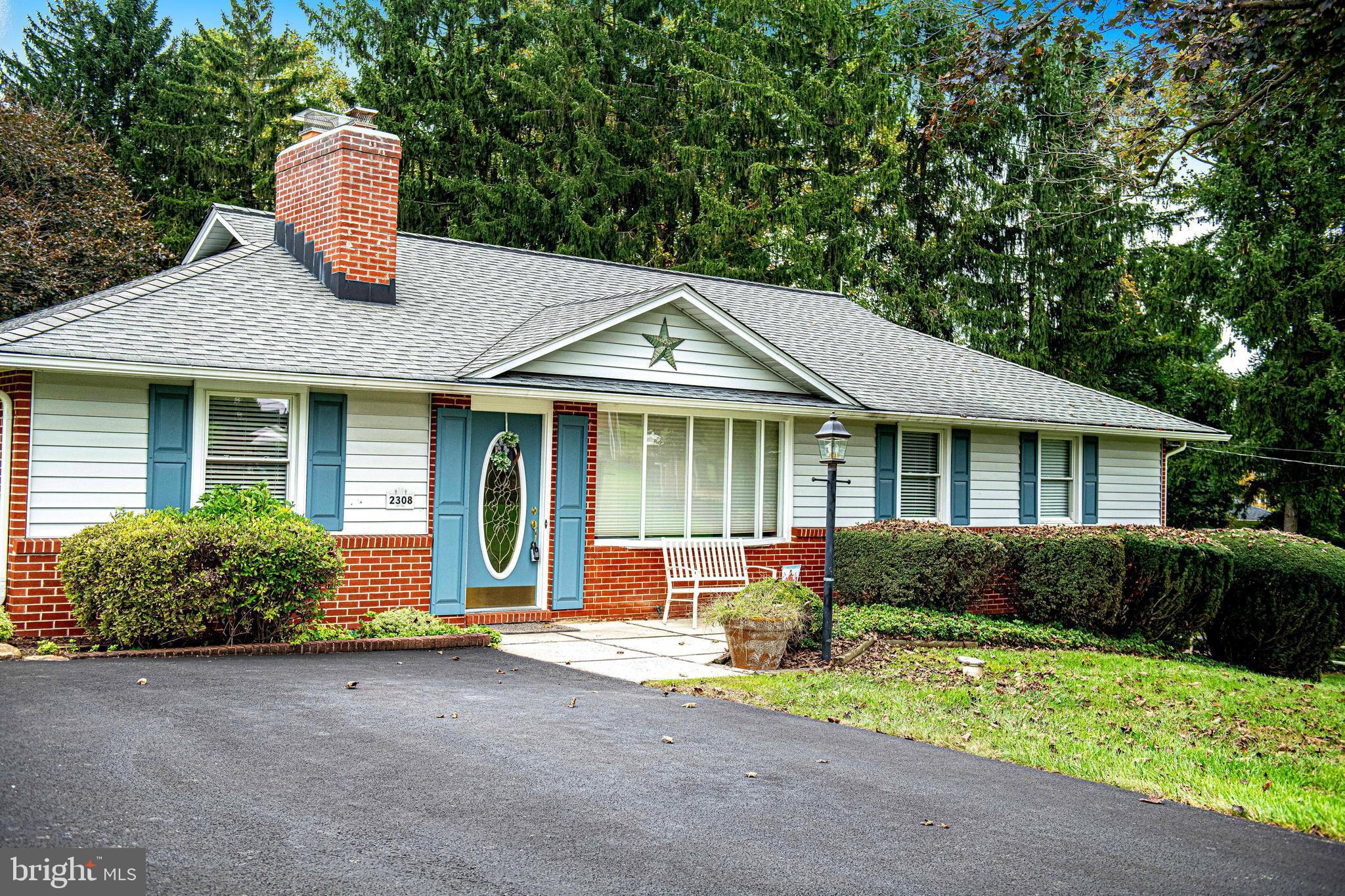 WHITE HOUSE PARK - Residential