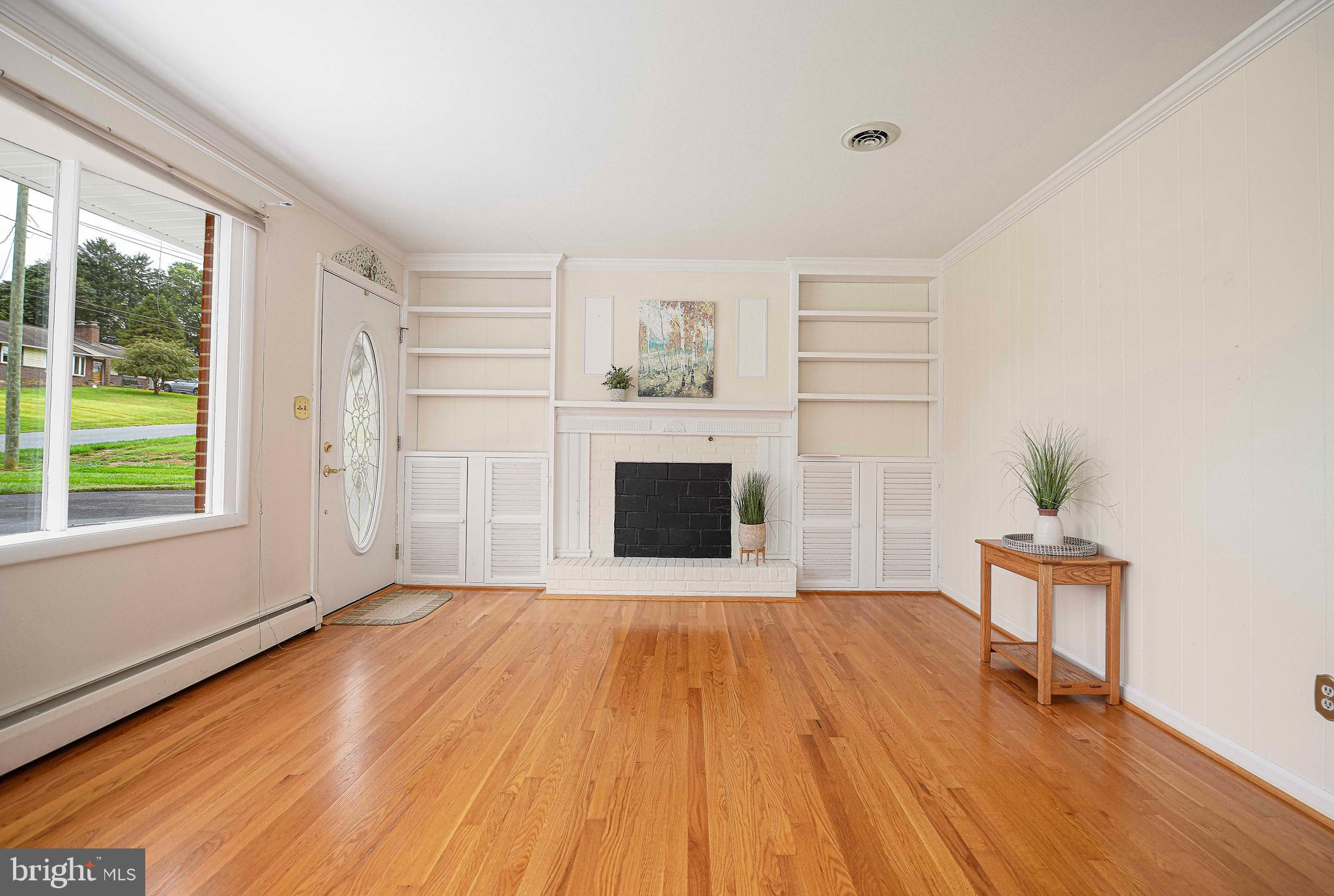 WHITE HOUSE PARK - Residential