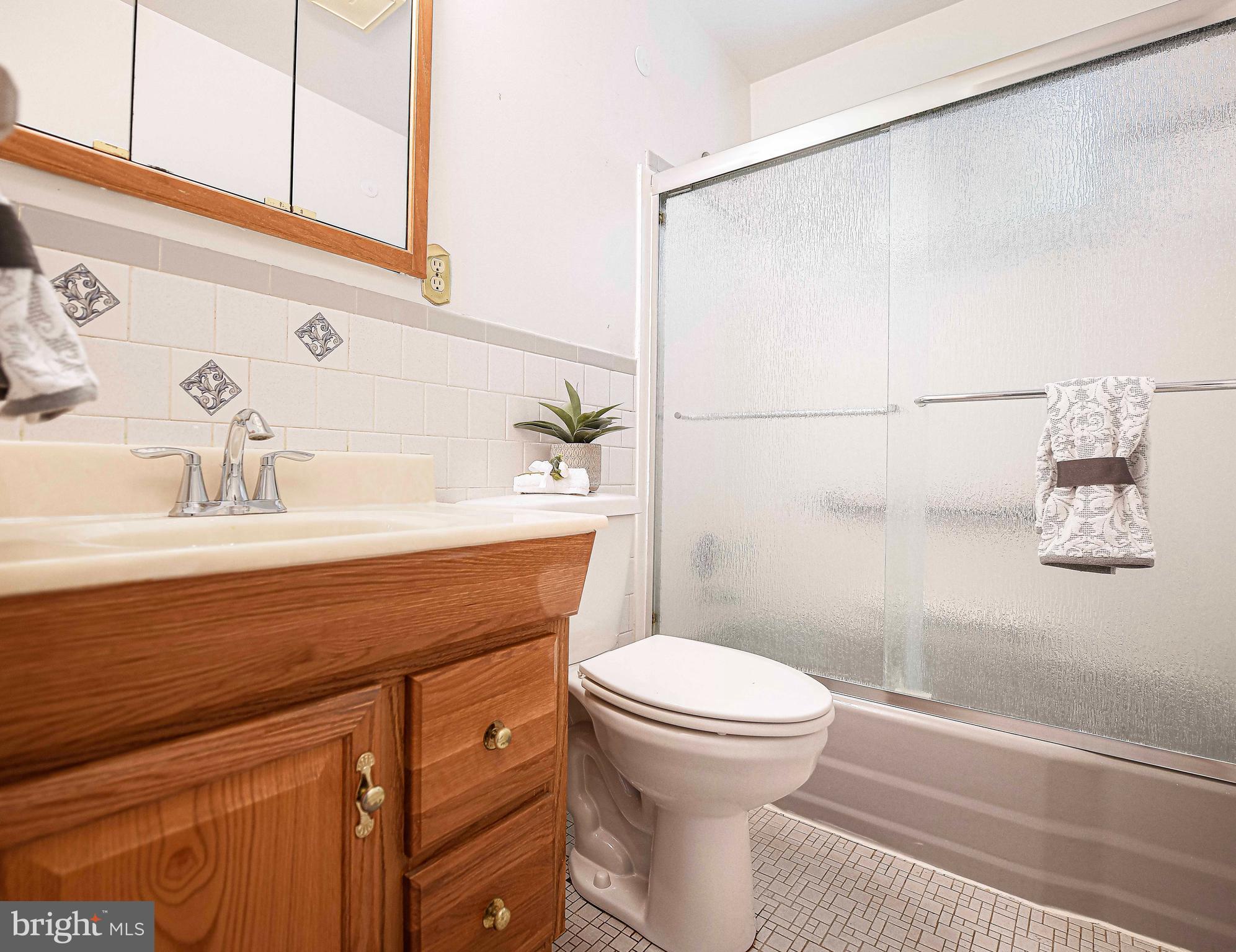 WHITE HOUSE PARK - Residential