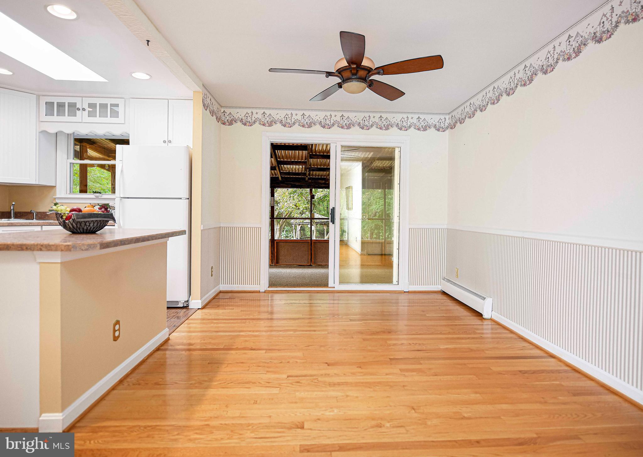 WHITE HOUSE PARK - Residential