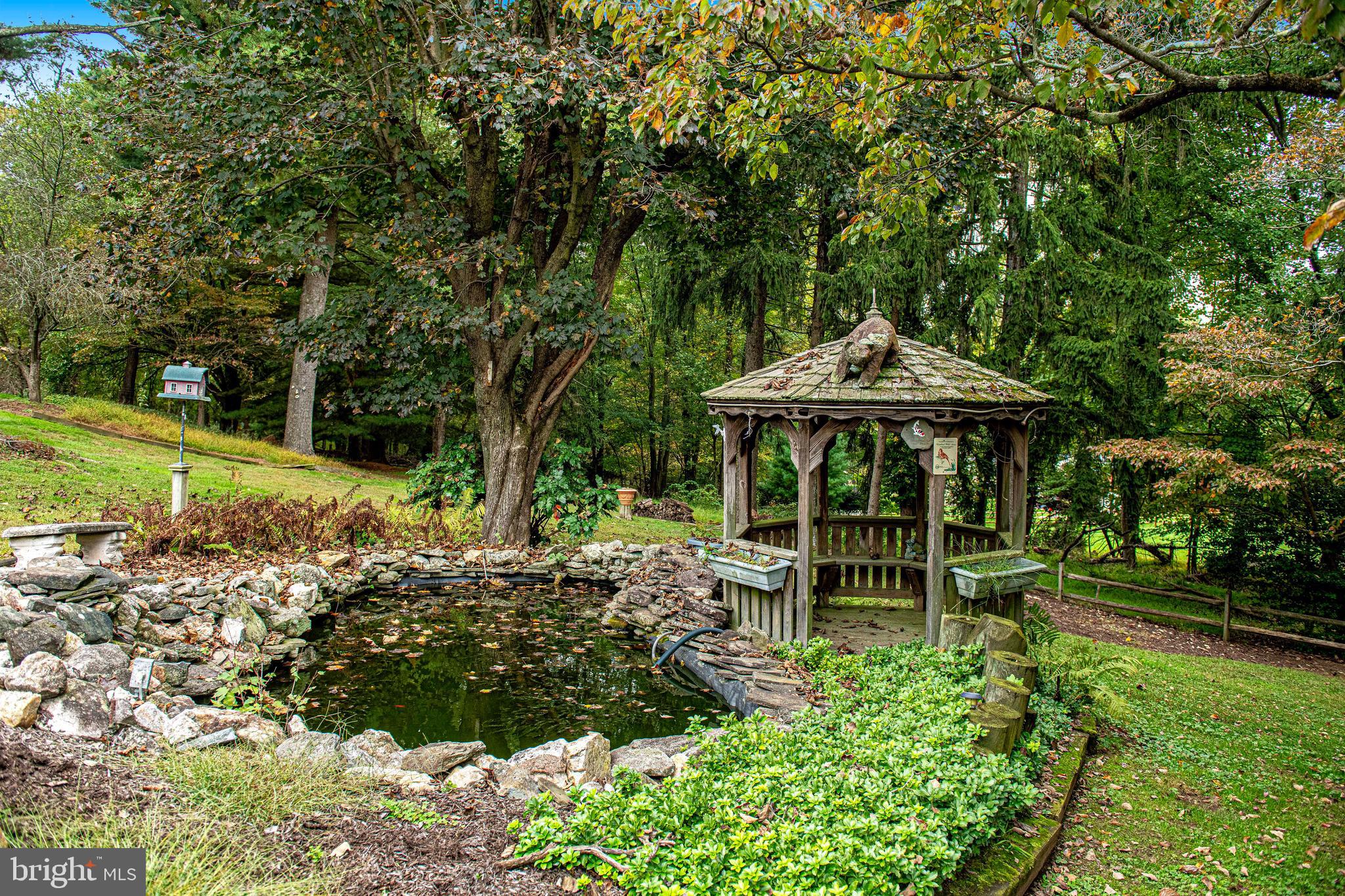 WHITE HOUSE PARK - Residential