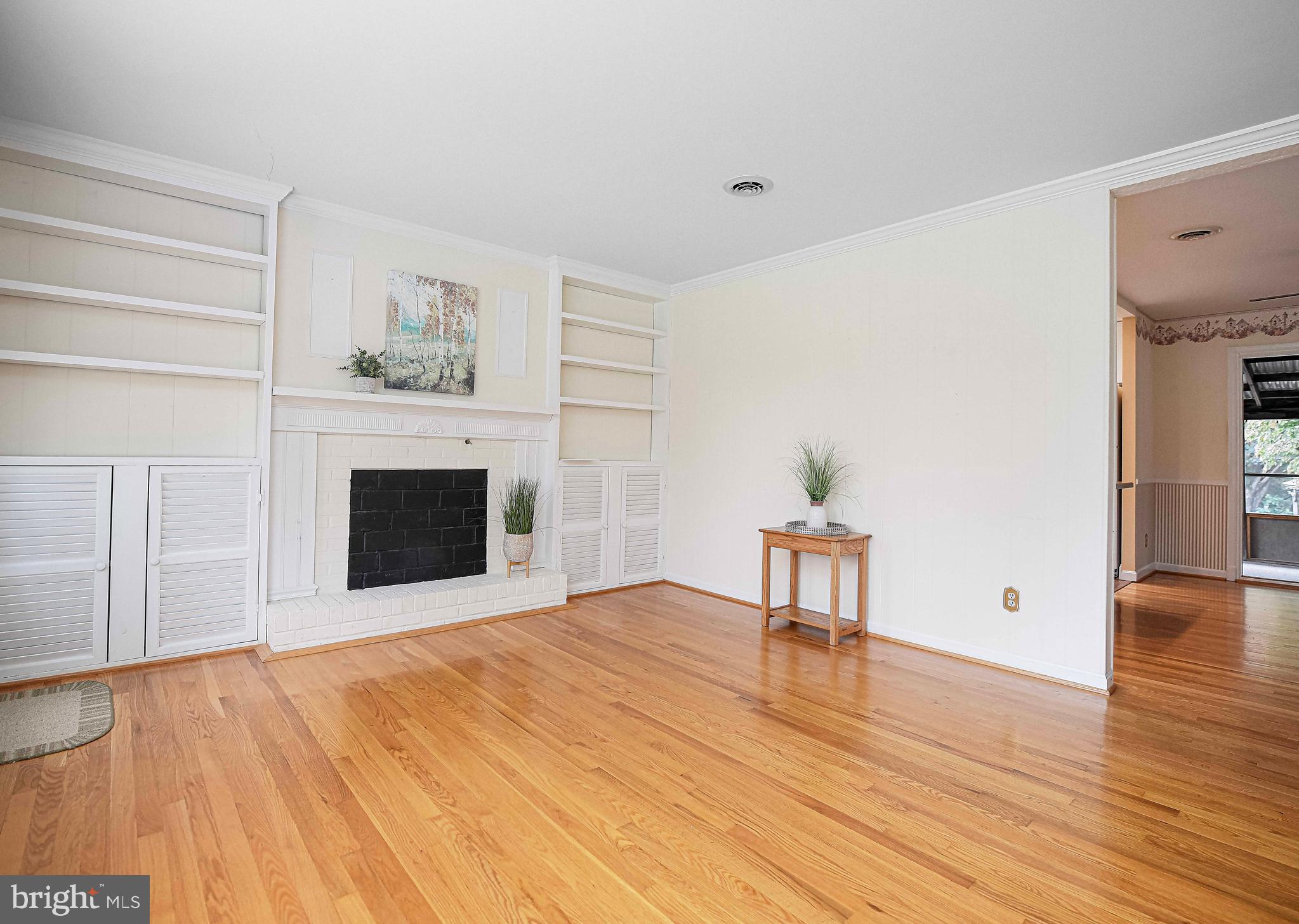 WHITE HOUSE PARK - Residential