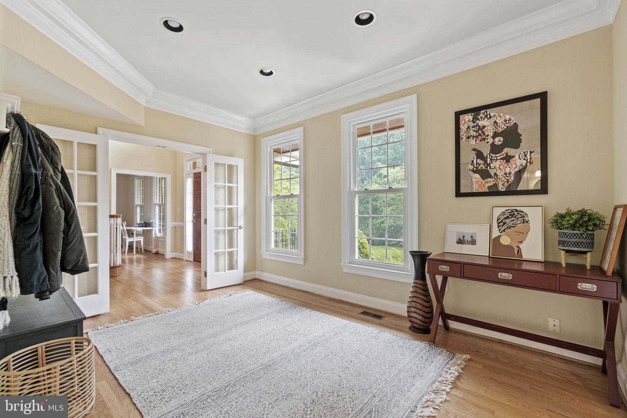 FAIRWAY HILLS - Residential Lease