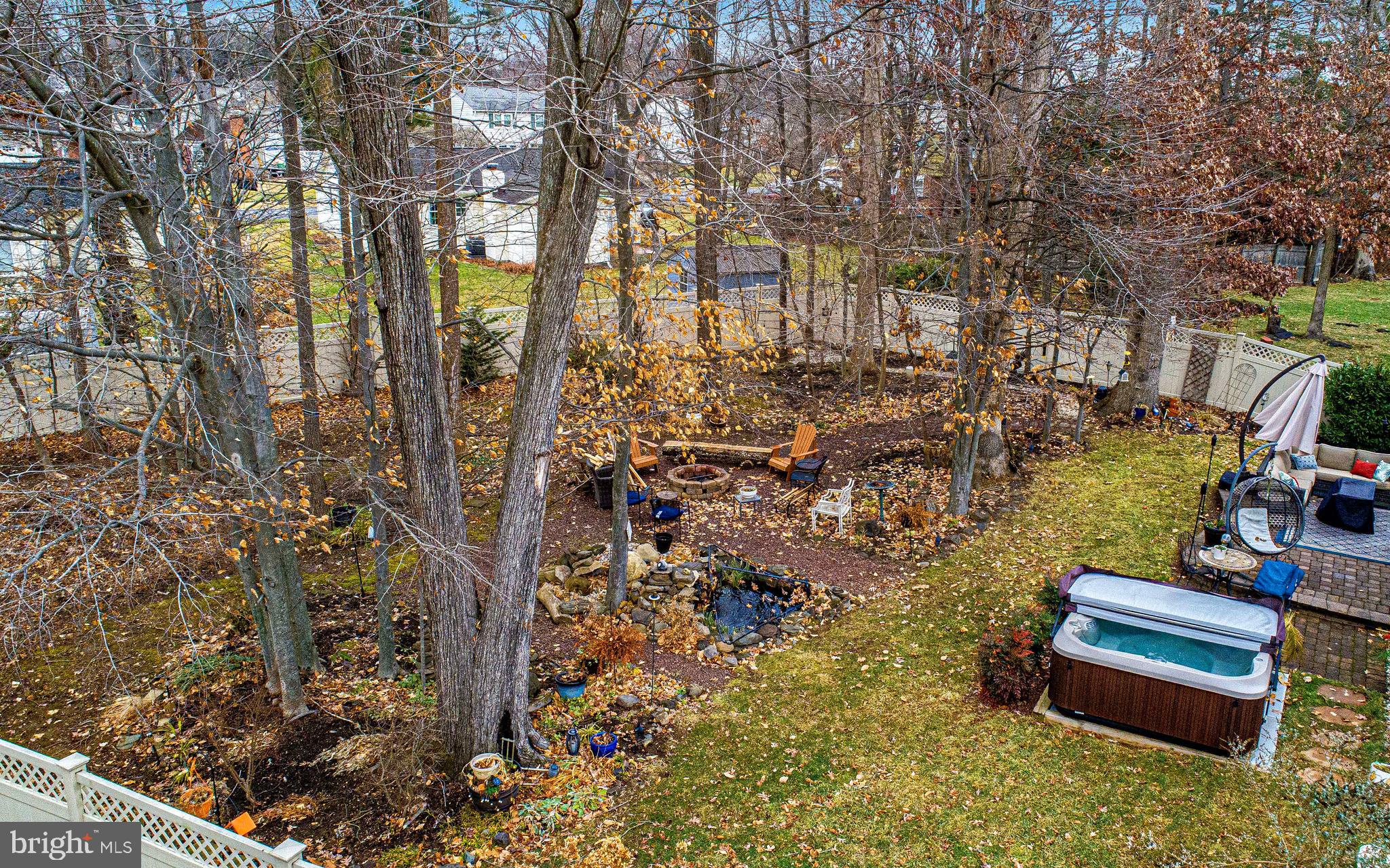 TUCKER WOODS - Residential