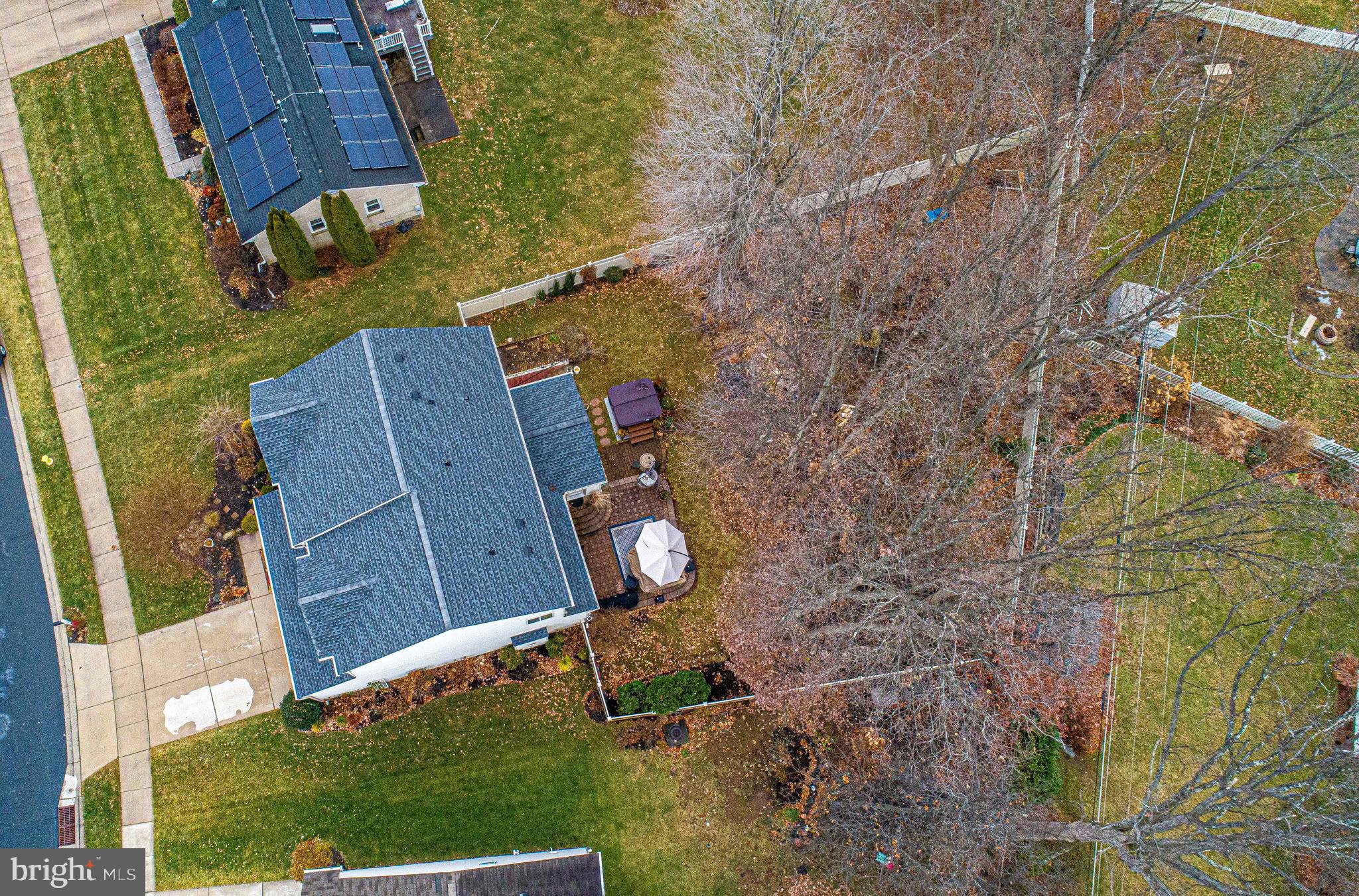 TUCKER WOODS - Residential