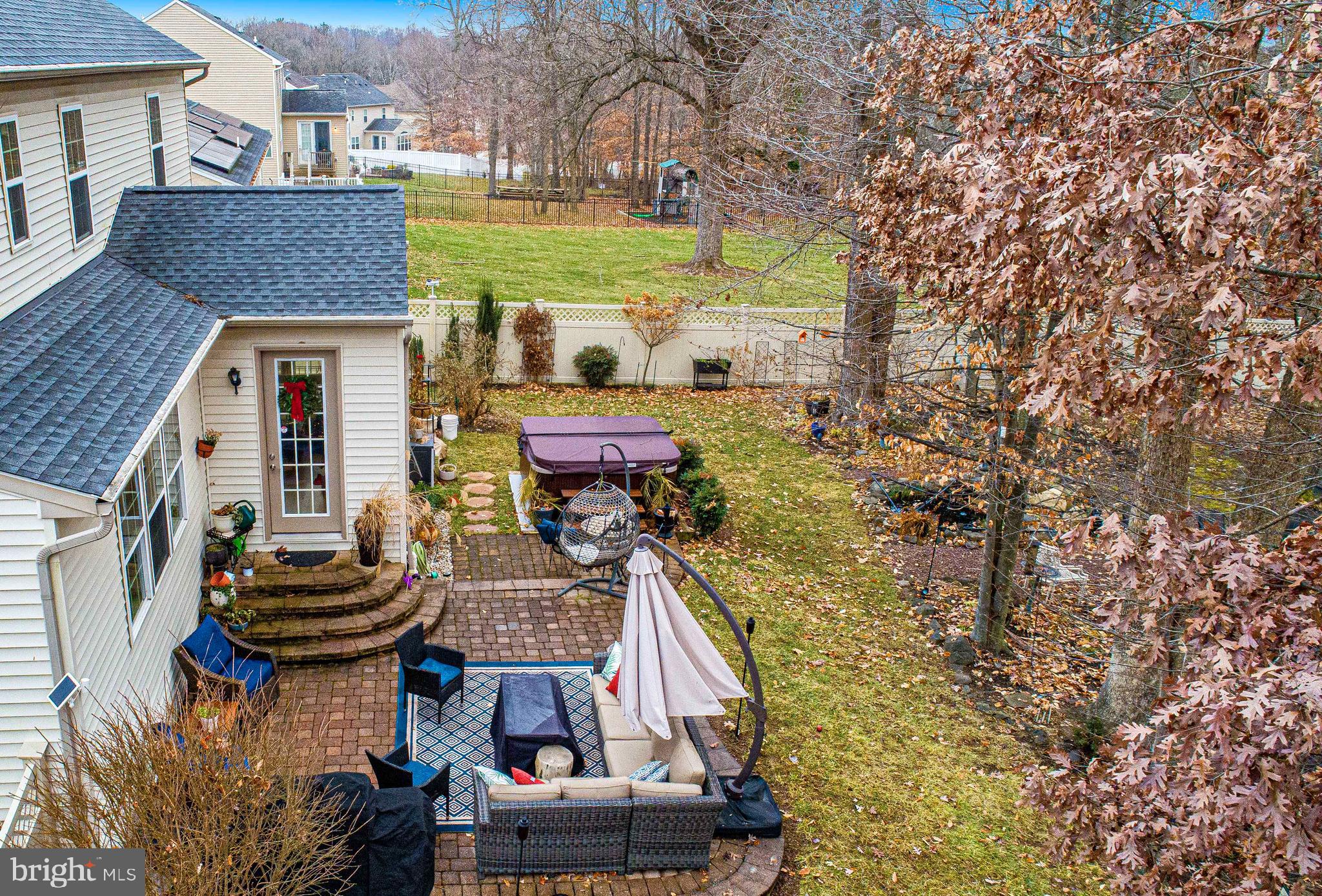 TUCKER WOODS - Residential