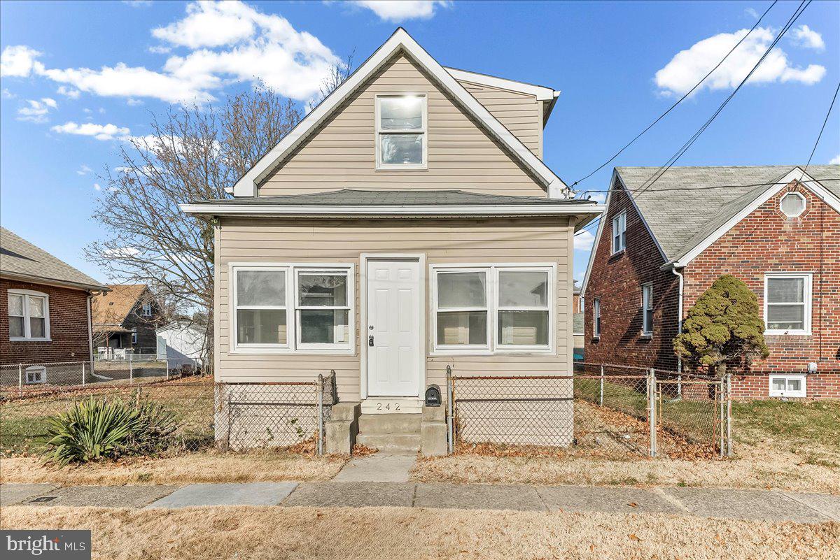 WESTINGHOUSE VLG - Residential