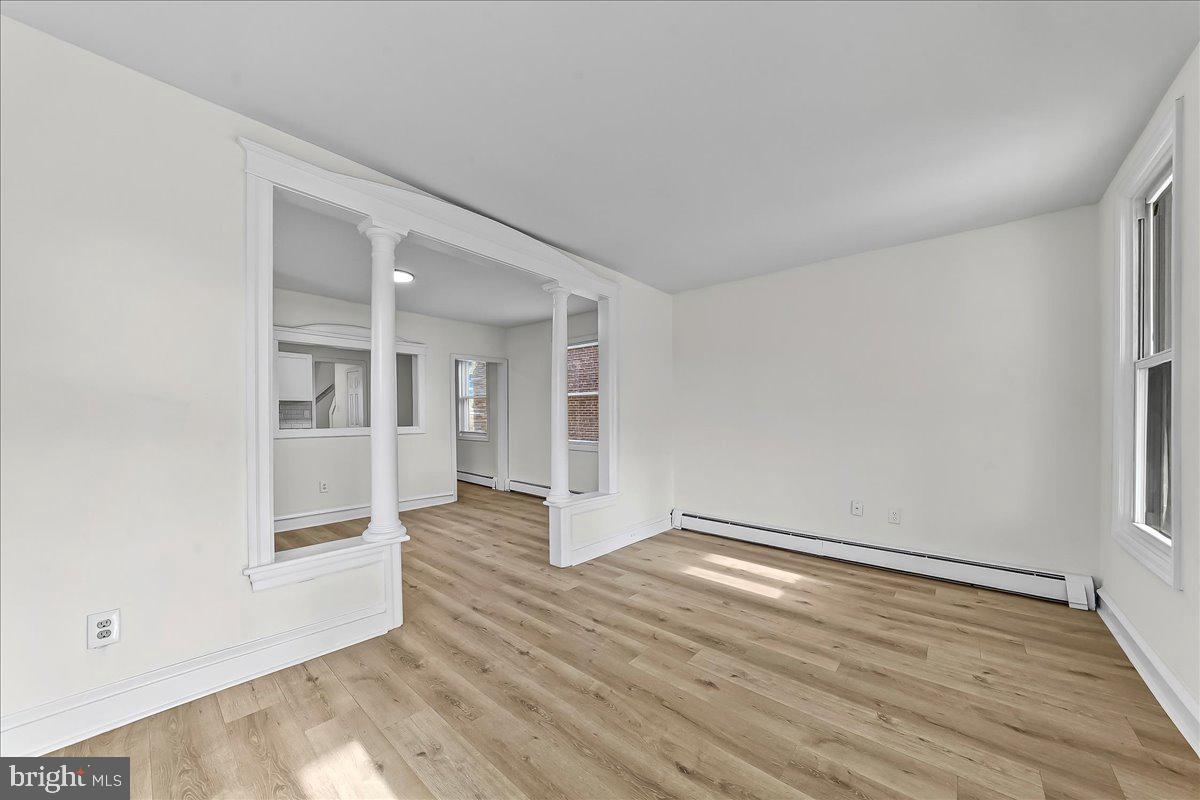 WESTINGHOUSE VLG - Residential