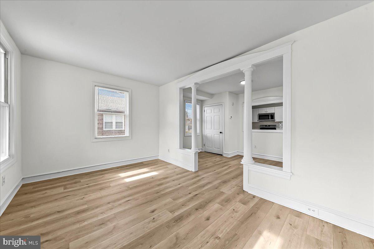 WESTINGHOUSE VLG - Residential