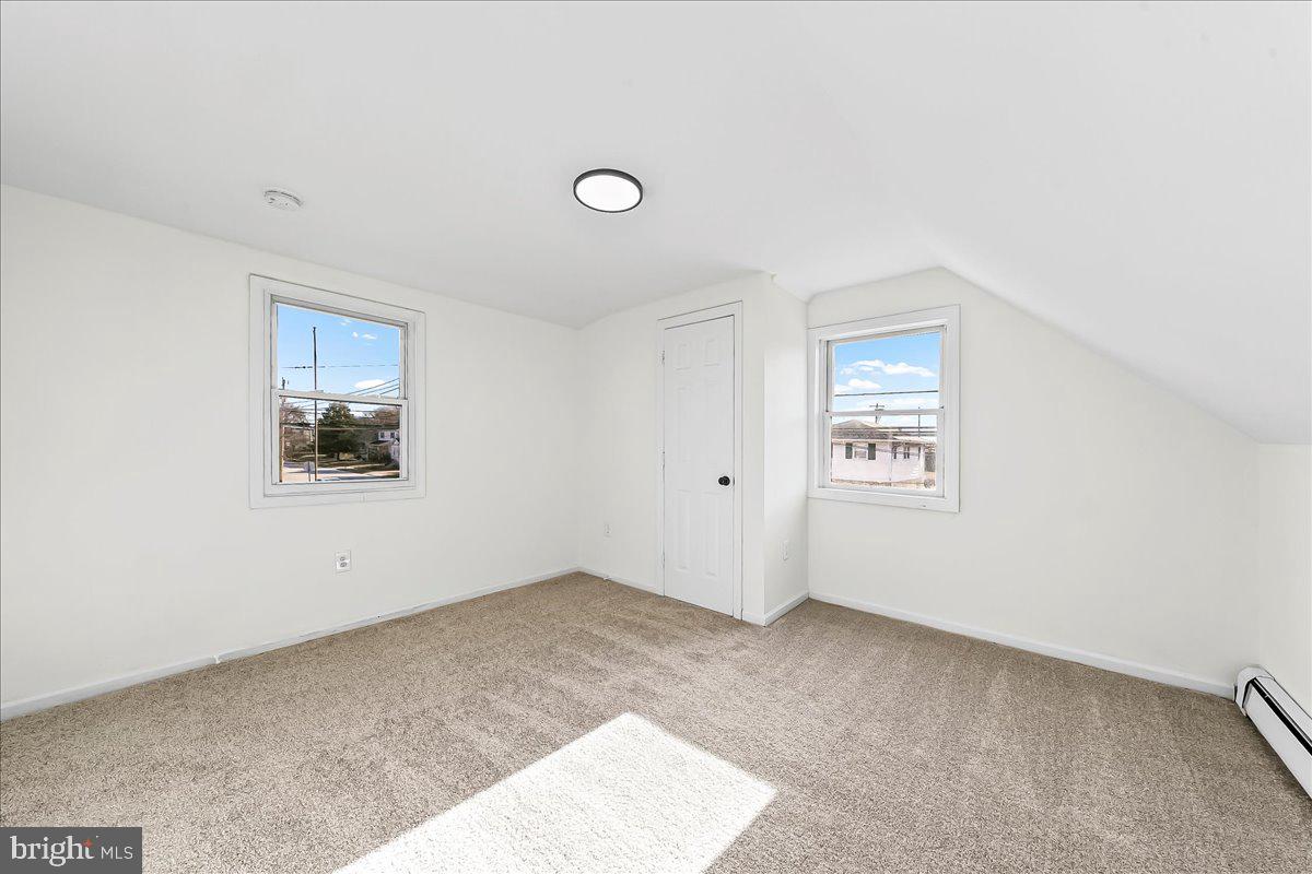 WESTINGHOUSE VLG - Residential