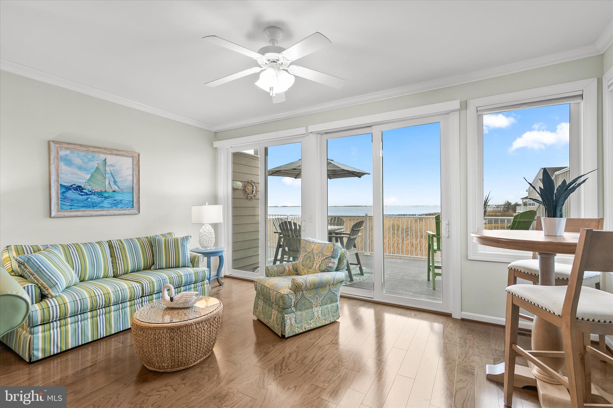BAYVILLE SHORES - Residential