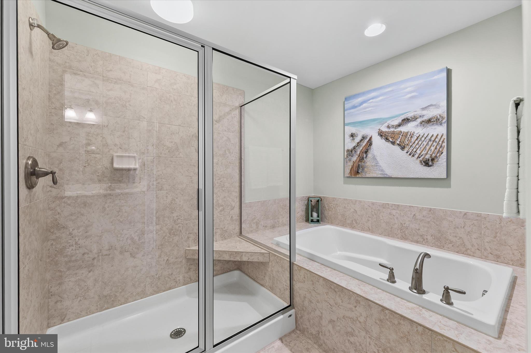 BAYVILLE SHORES - Residential