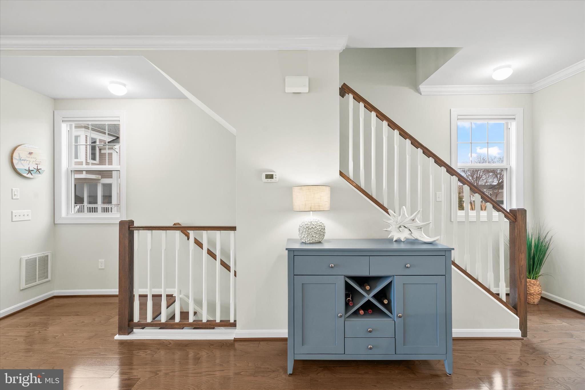 BAYVILLE SHORES - Residential