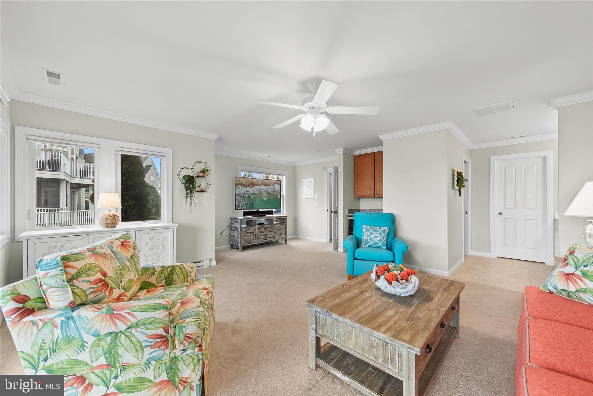 BAYVILLE SHORES - Residential