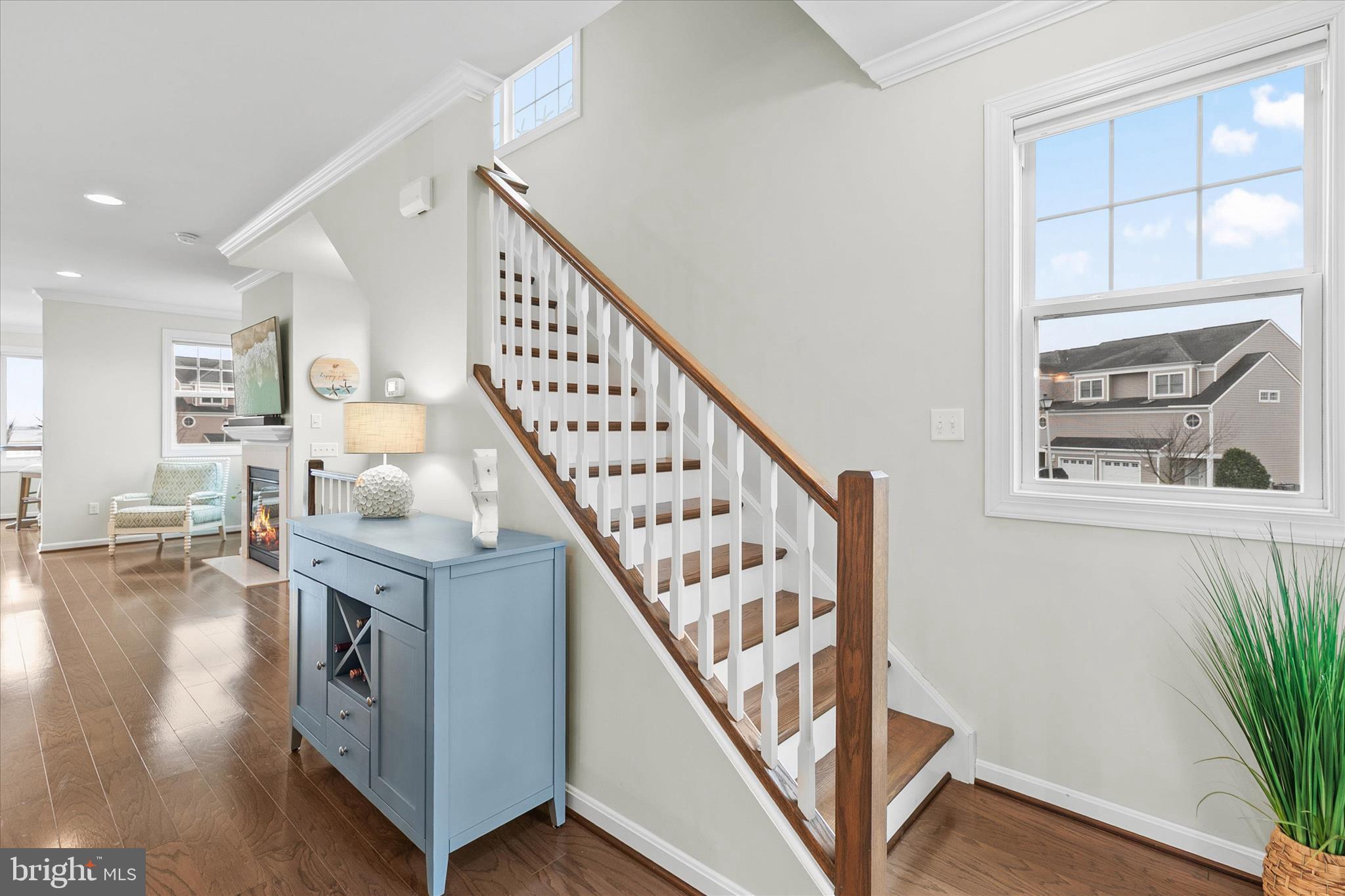 BAYVILLE SHORES - Residential