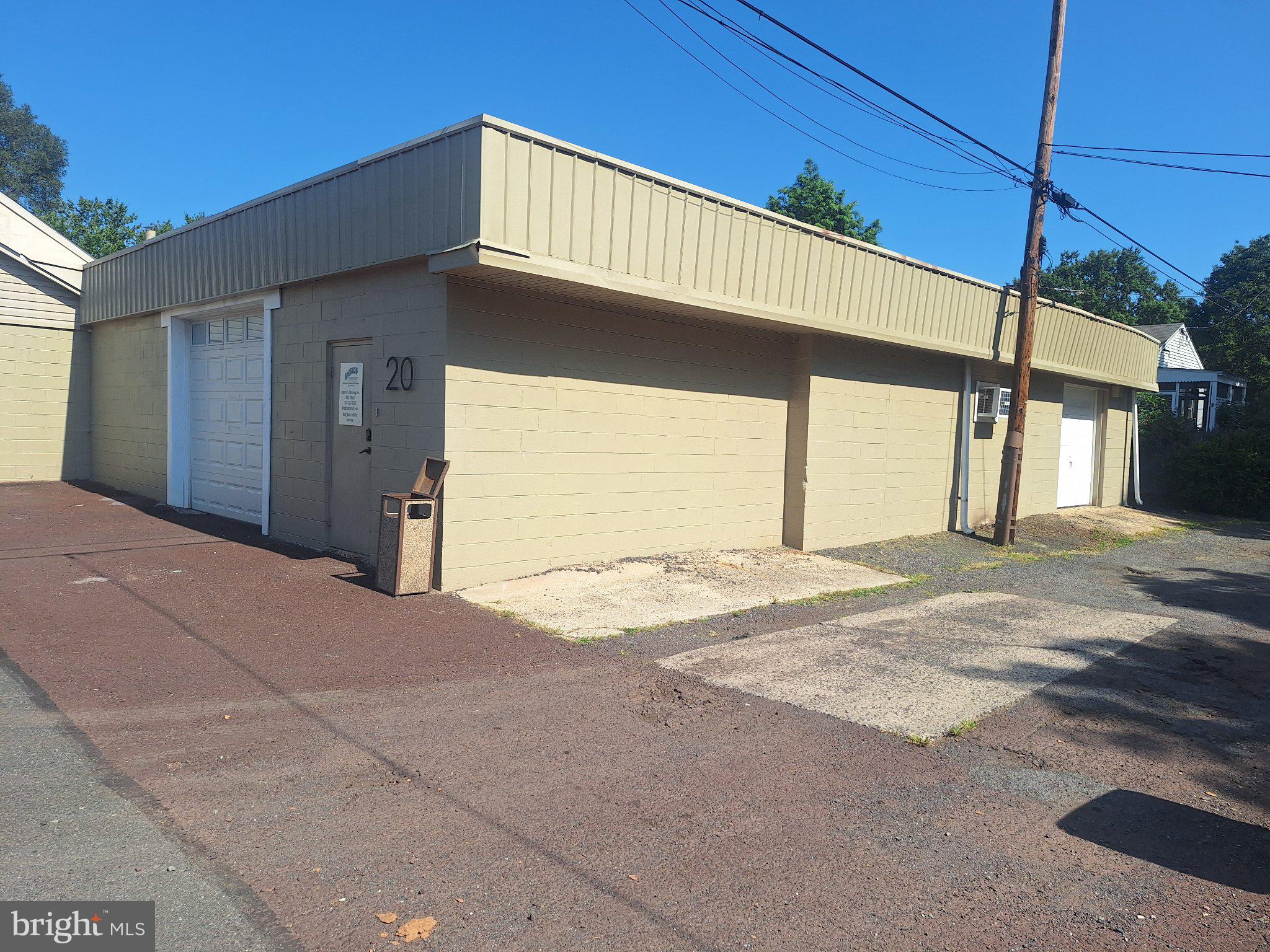 20 E 7TH STREET