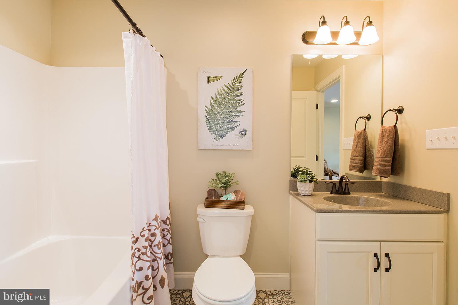 CENTURY OAK - Residential