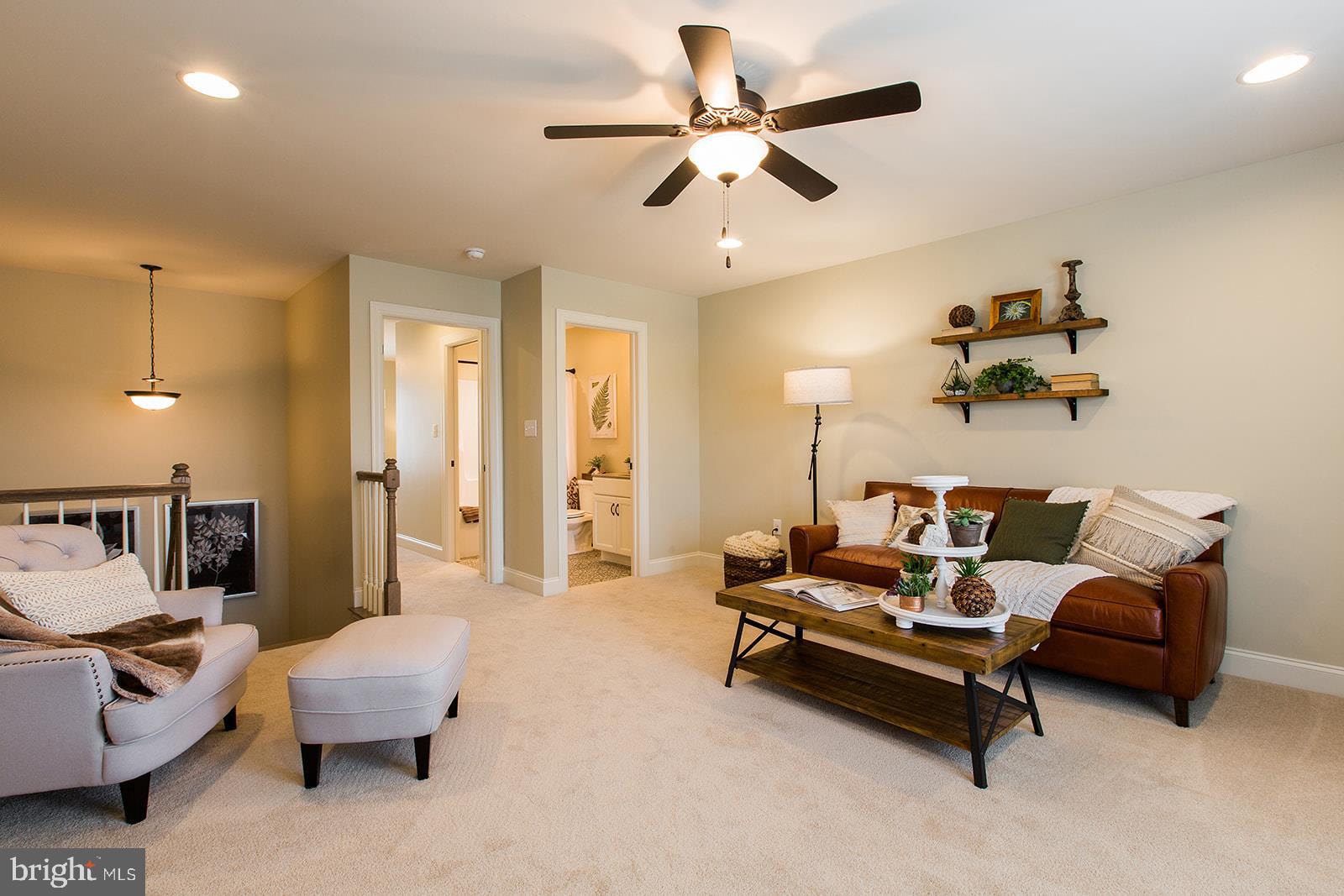 CENTURY OAK - Residential
