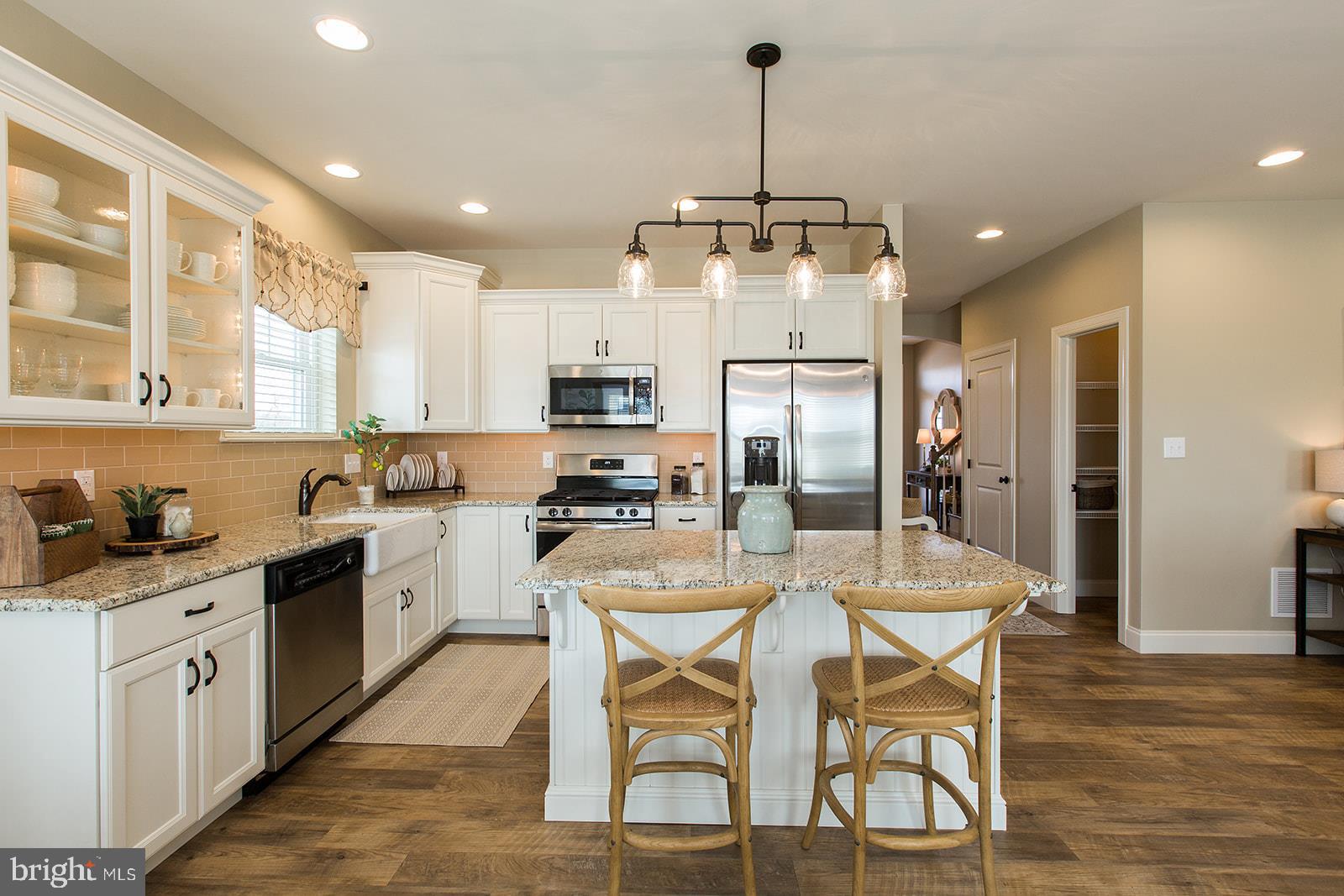 CENTURY OAK - Residential