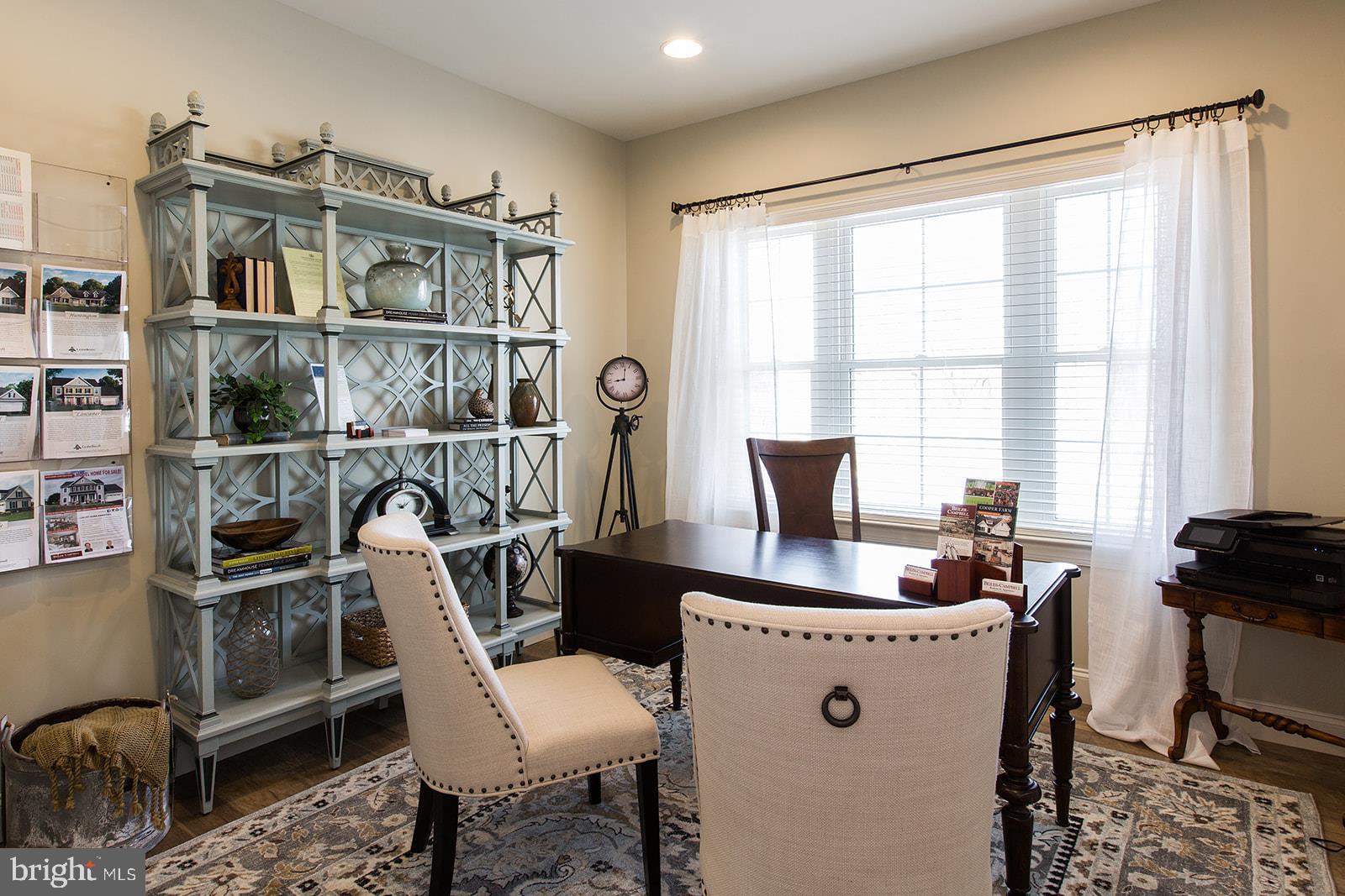 CENTURY OAK - Residential