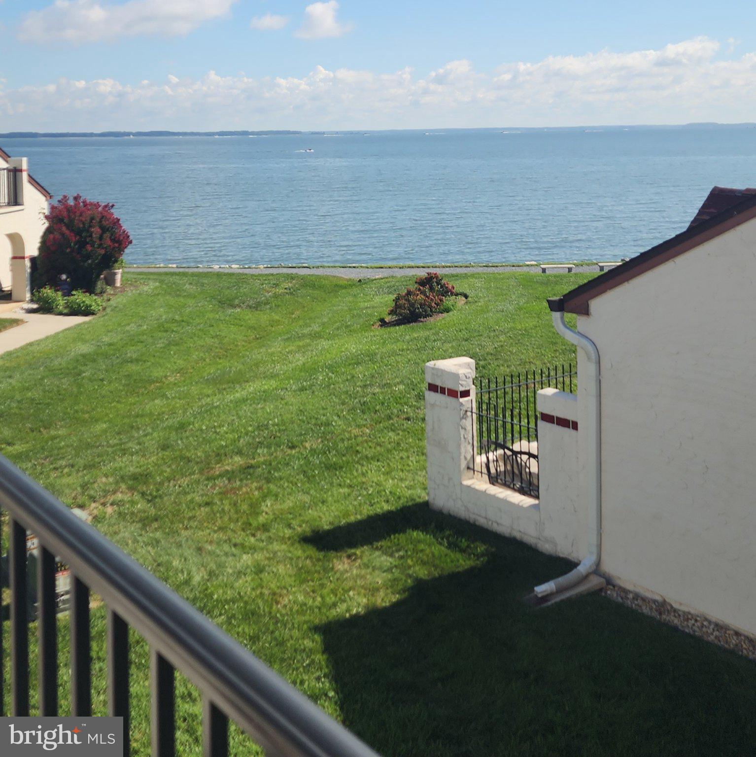 12 QUEEN ANNE WAY J