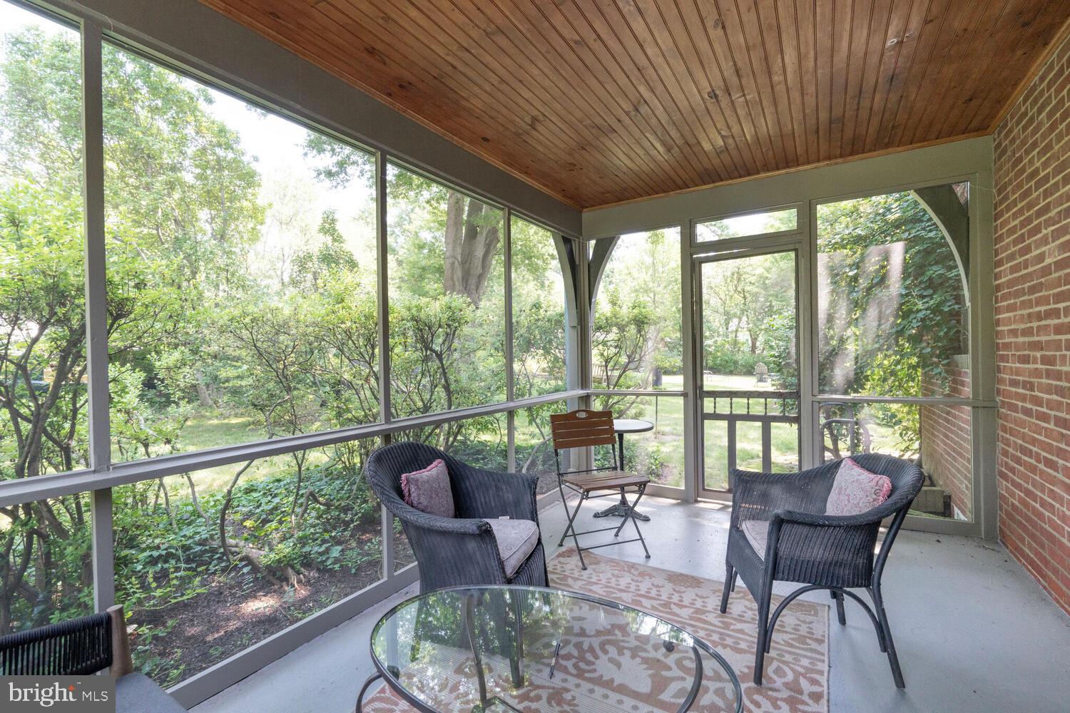 LEE BOULEVARD HEIGHTS - Residential Lease