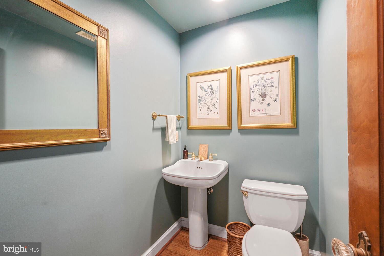 LEE BOULEVARD HEIGHTS - Residential Lease