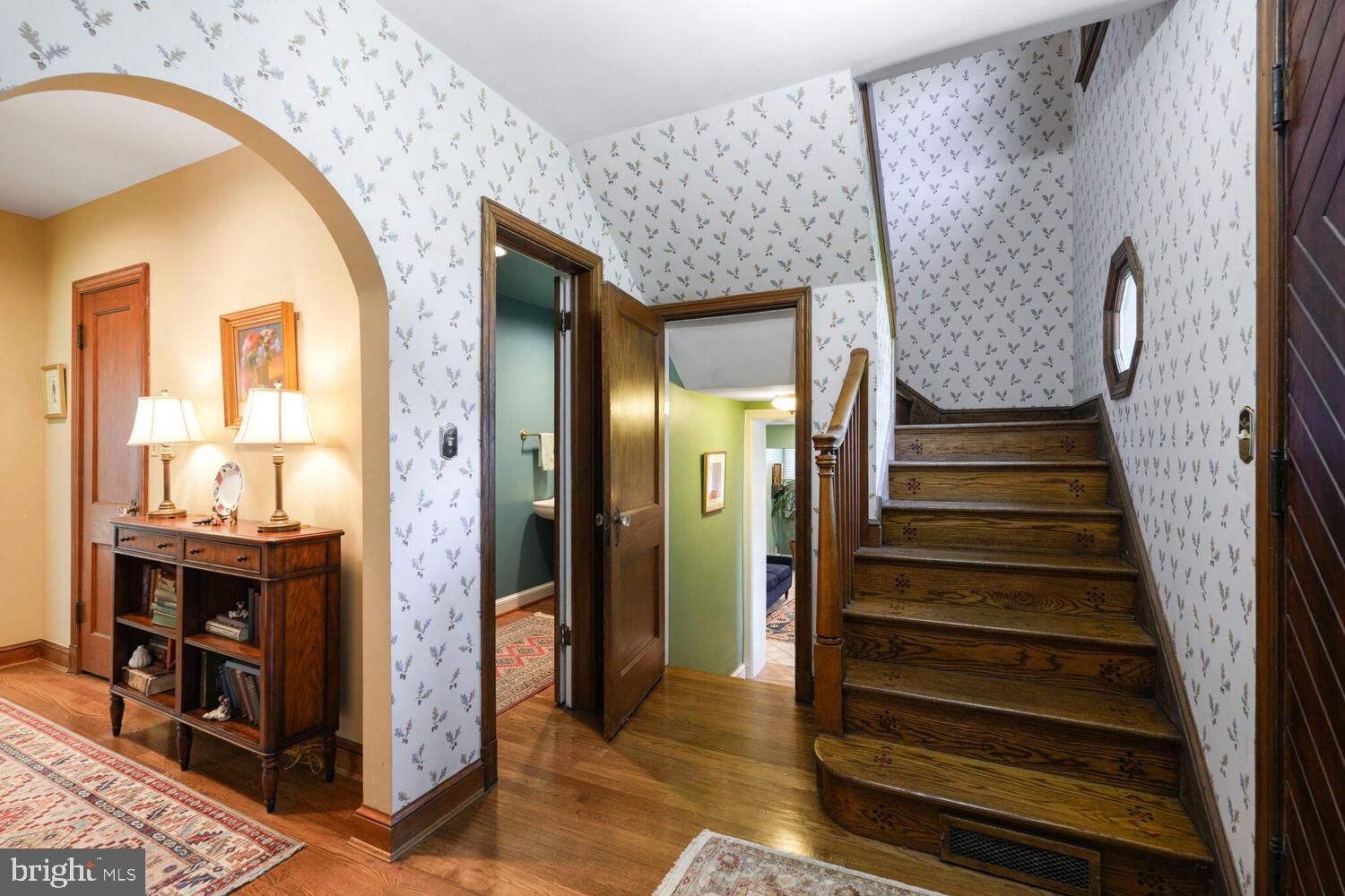 LEE BOULEVARD HEIGHTS - Residential Lease