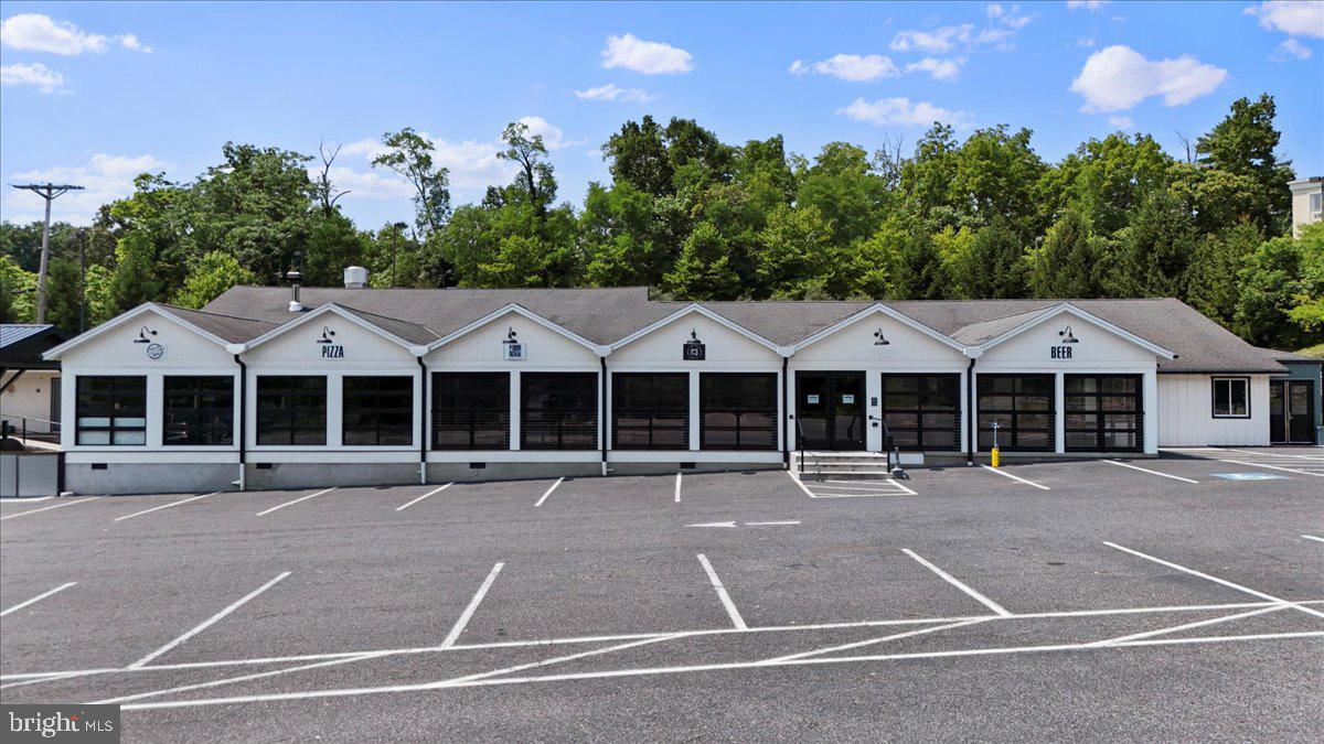 985 BALTIMORE PIKE